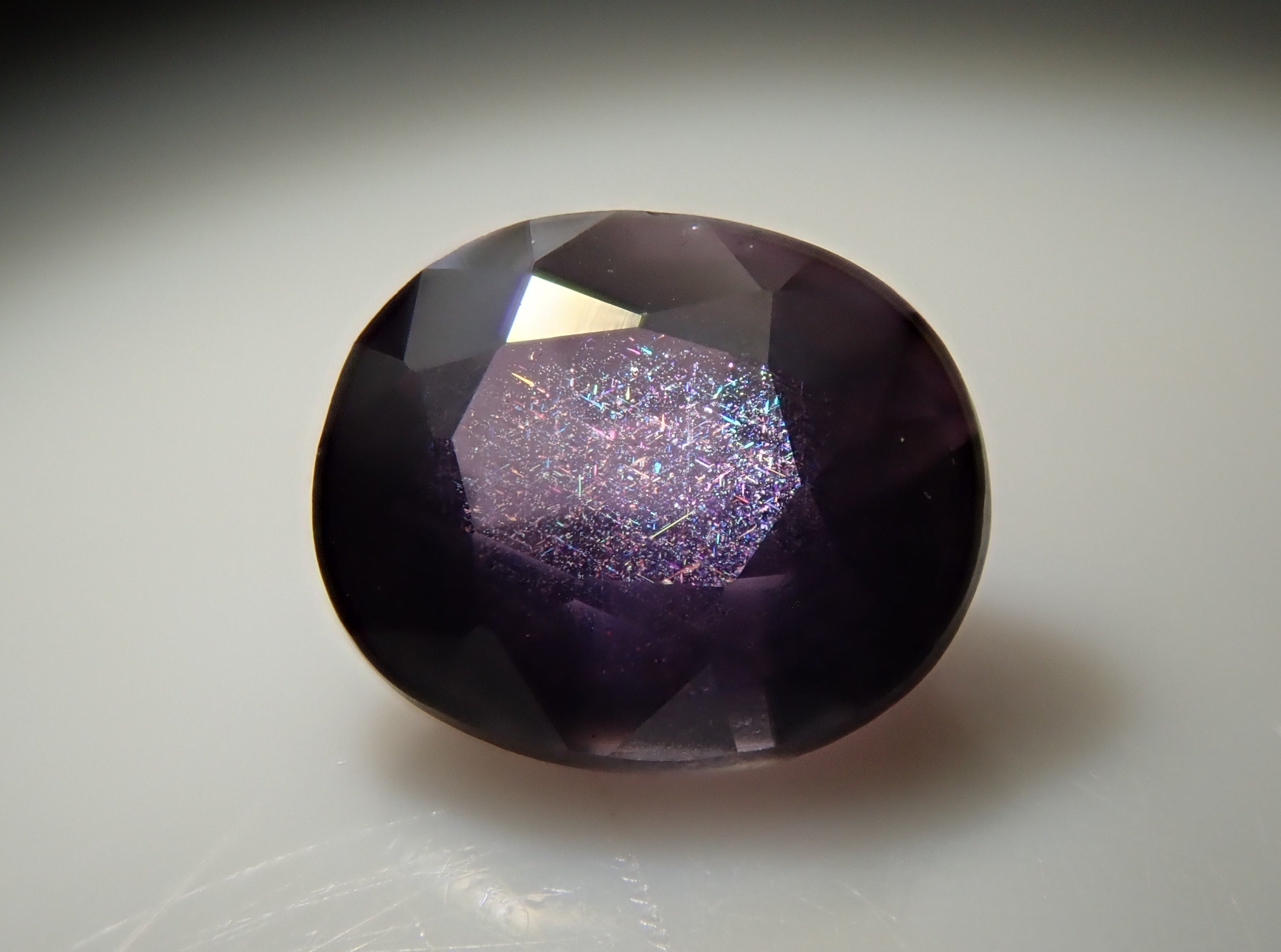 ウインザサファイア　結晶　タンザニア産 タンザニア・ウィンザー産タンザニア産ウィンザーサファイア 0.282ctルース