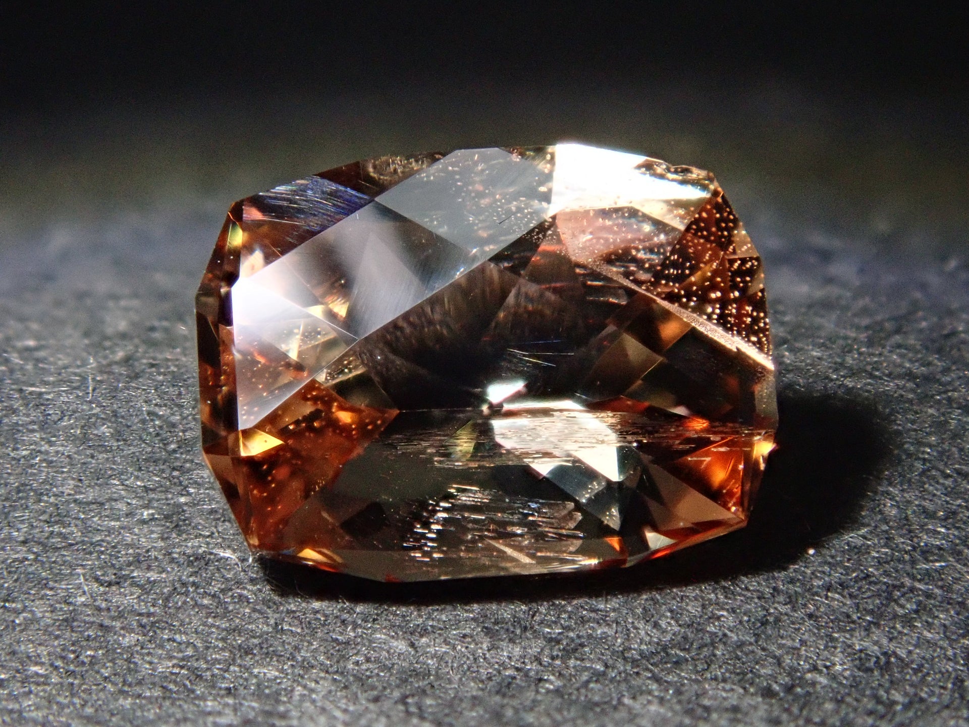 アンダリュサイト◇ルース◇3.50ct 取りこぼす