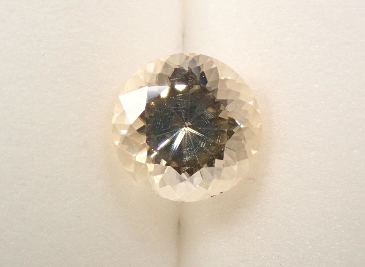 【9/15 22時販売】チェコ産アラゴナイト 8.0mm/2.082ctルース