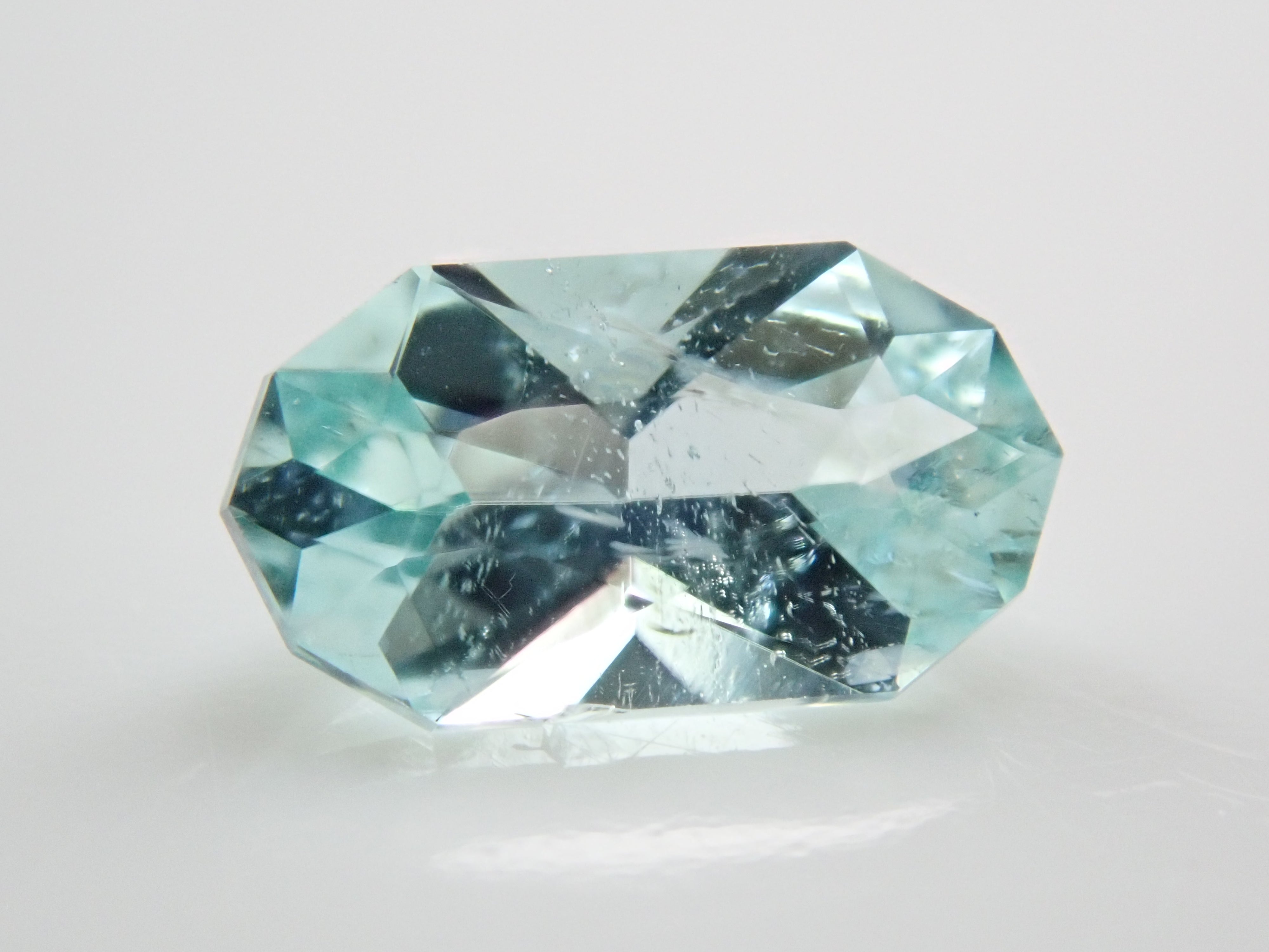 【1/4 22時販売】《限定12石》レアストーンガチャ💎ブラジル産パライバトルマリン0.22ct(ソーティング付)・ジンバブエ産ユークレース・モザンビーク産パライバトルマリン・ベニトアイト・アキシナイト・辰砂（シンシャ）《複数購入割引有》