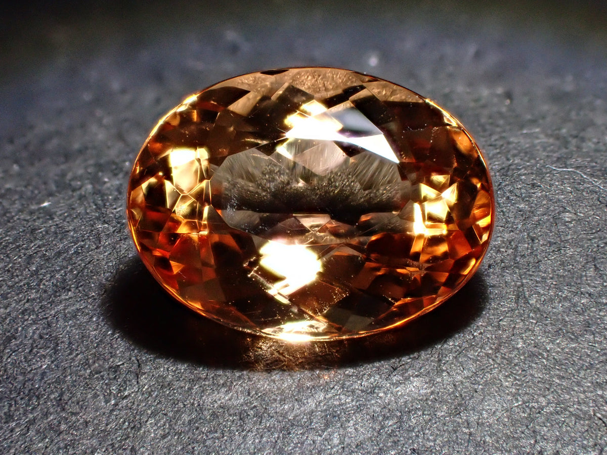 【12564400掲載】ブラジル産インペリアルトパーズ 1.594ctルース