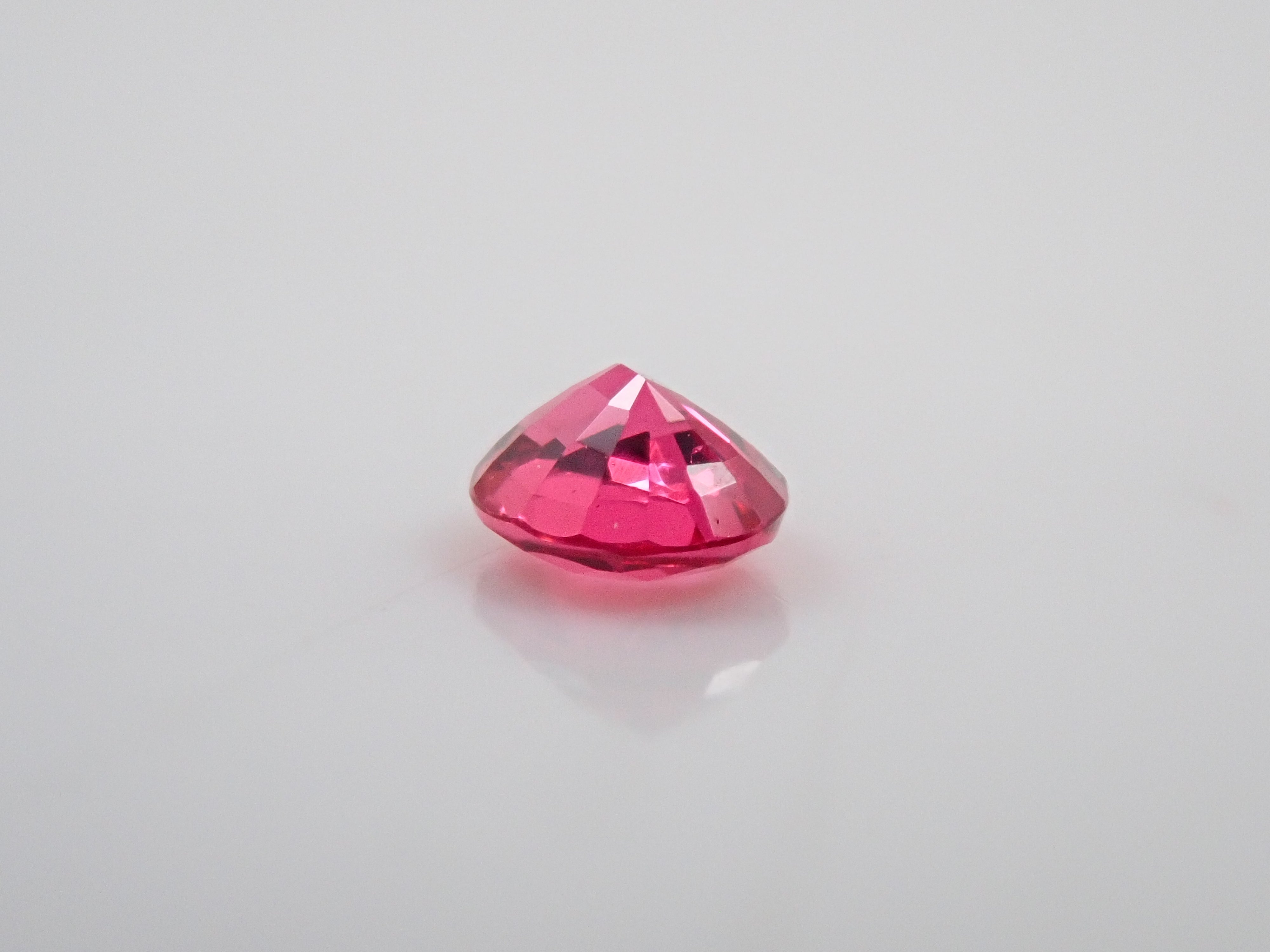 【12564318掲載】ビルマ産レッドスピネル 0.100ctルース