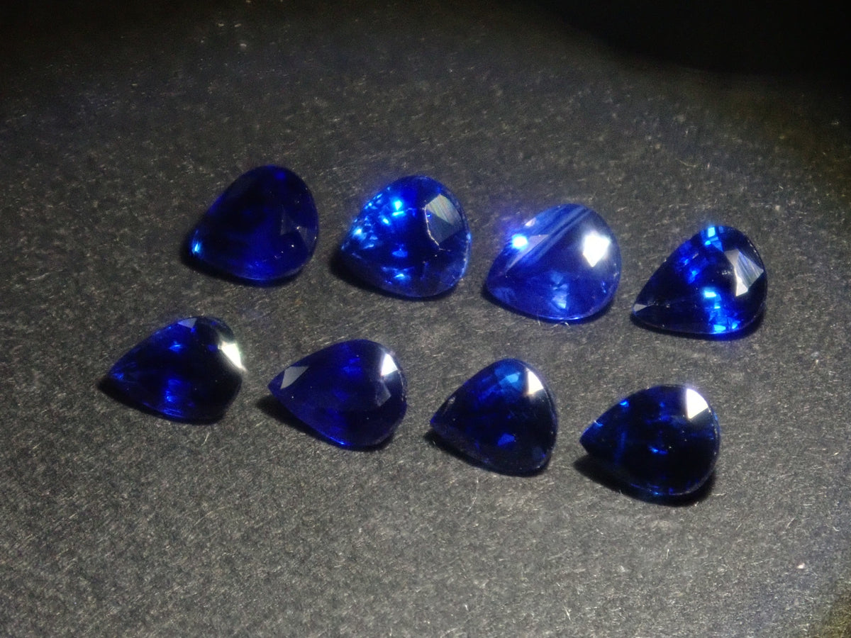 【9/18  22時販売】《限定8石》スリランカ産サファイア1石ルース（ペアシェイプカット,平均0.25ct）《複数購入割引有》