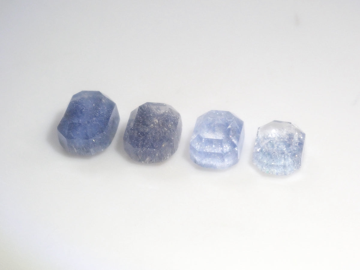 【9/22 22時開賣】《限量4顆》藍線石水晶（桑傑先生切割）《享多件購買折扣》