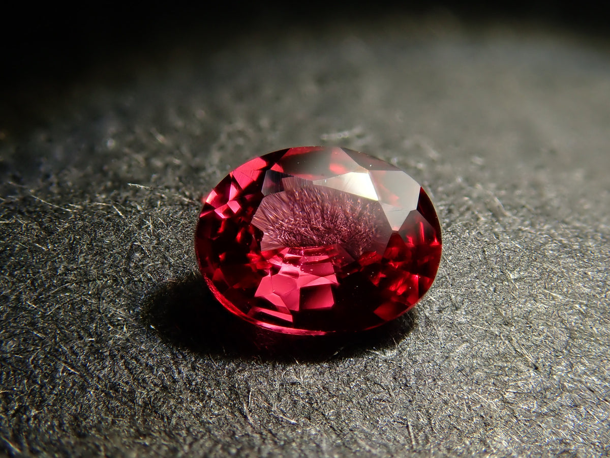 [Item 12564323] Burmese Red Spinel 0.188ct Loose Stone