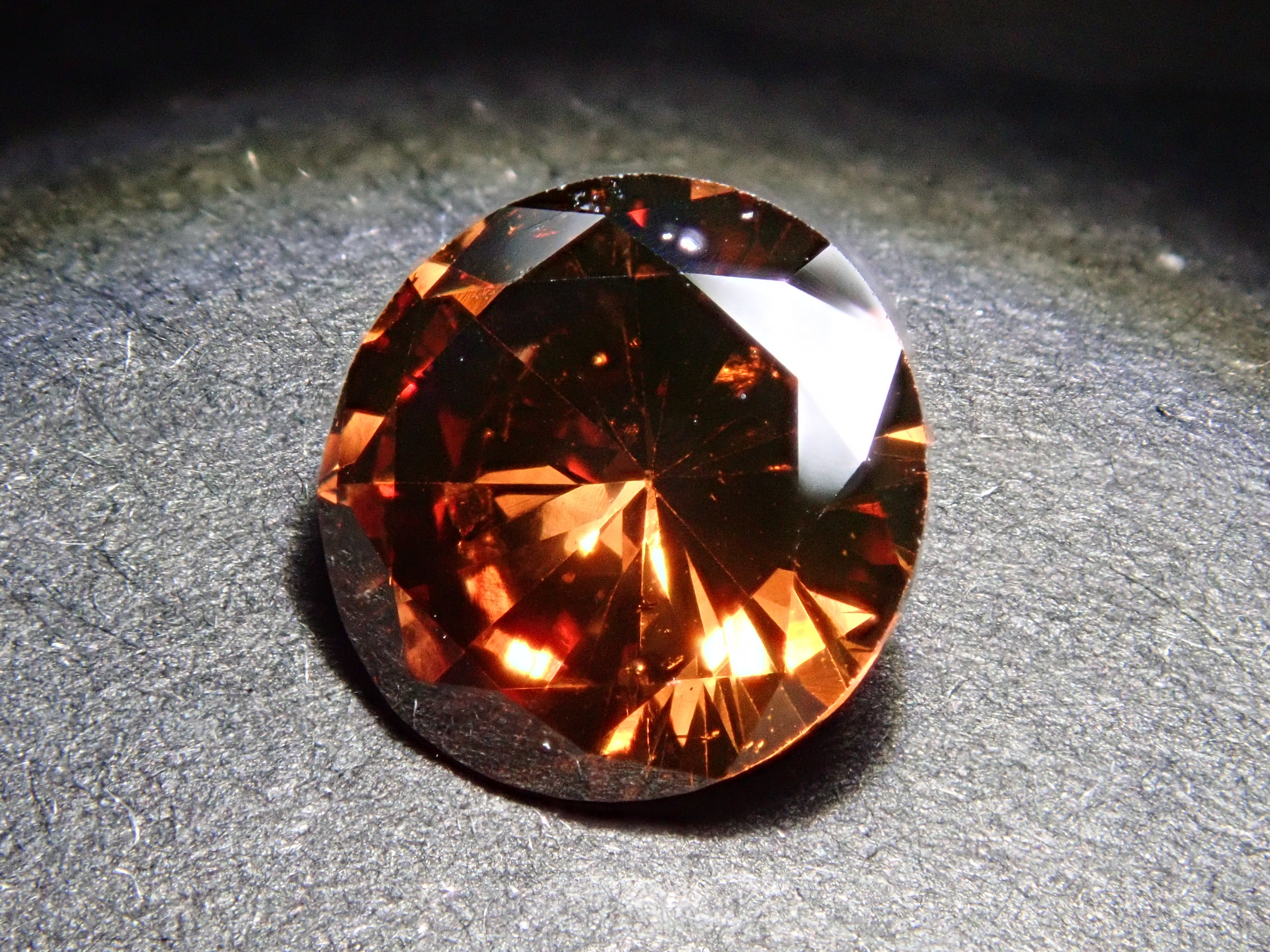 【未使用】ブラウンダイヤモンド　ブラウン ダイヤモンド ブラウンダイヤモンド 6.5mm/0.989ctルース(FANCY DARK ORANGE BROWN