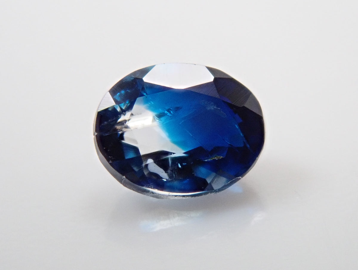 [Item 12564363] Bi-color Euclase from Zimbabwe, 0.100ct loose stone