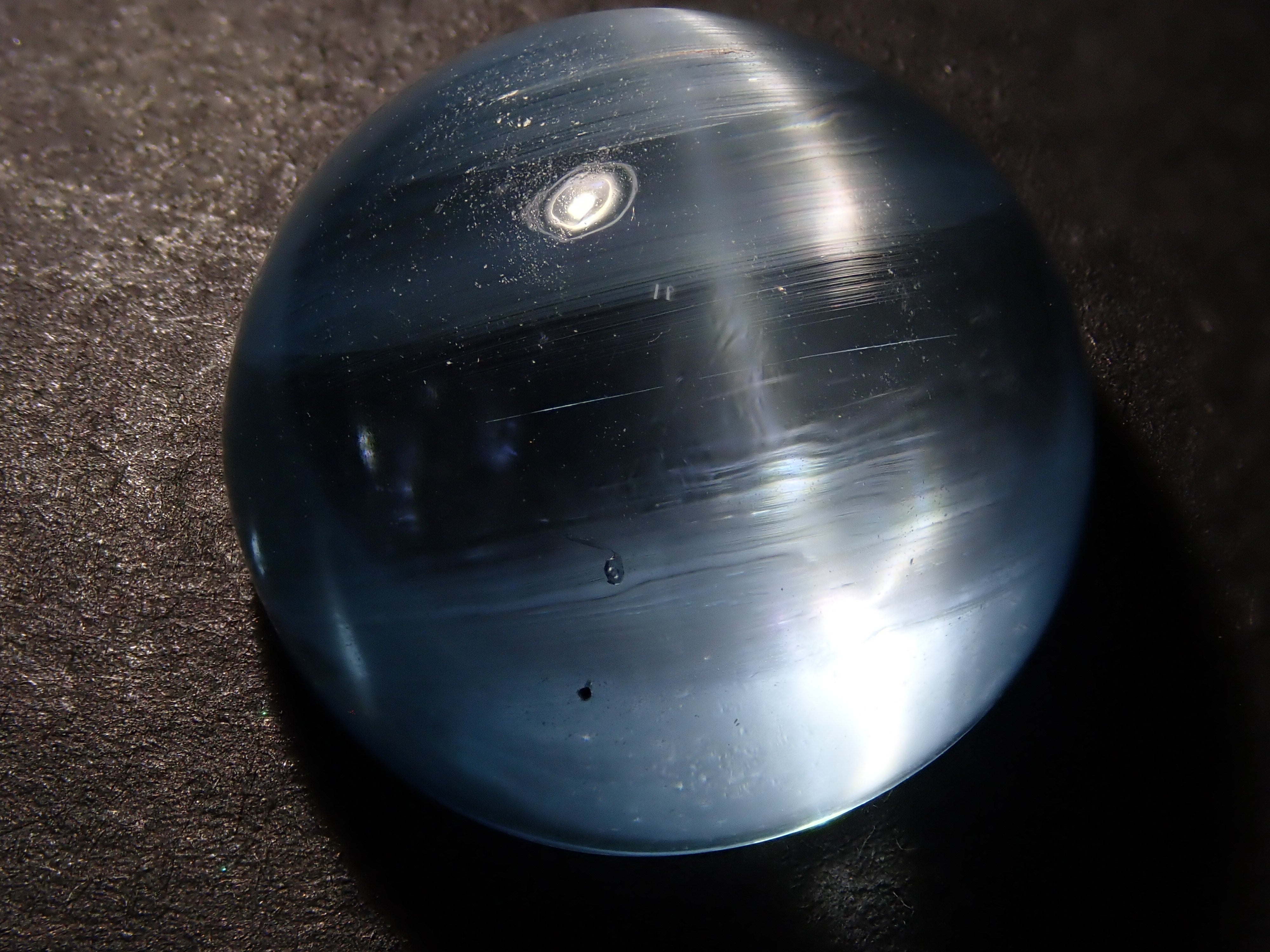 【12560374掲載】ブルートパーズキャッツアイ 22.761ctルース