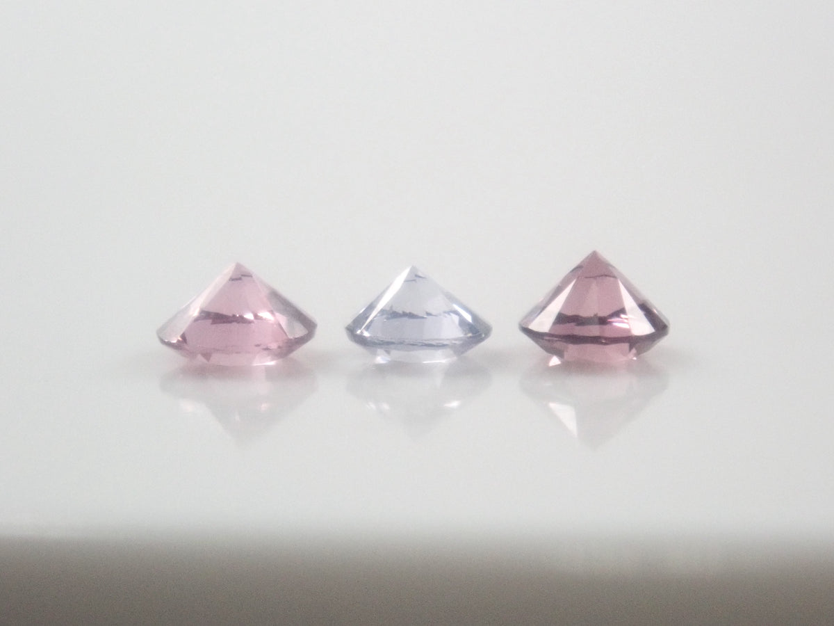 【9/20 22時販売】《限定11石》KEN氏カット約3ｍｍルースガチャ（コロンビア産ミントカラーエメラルド、スピネル、ジルコンなど）《複数購入割引有》