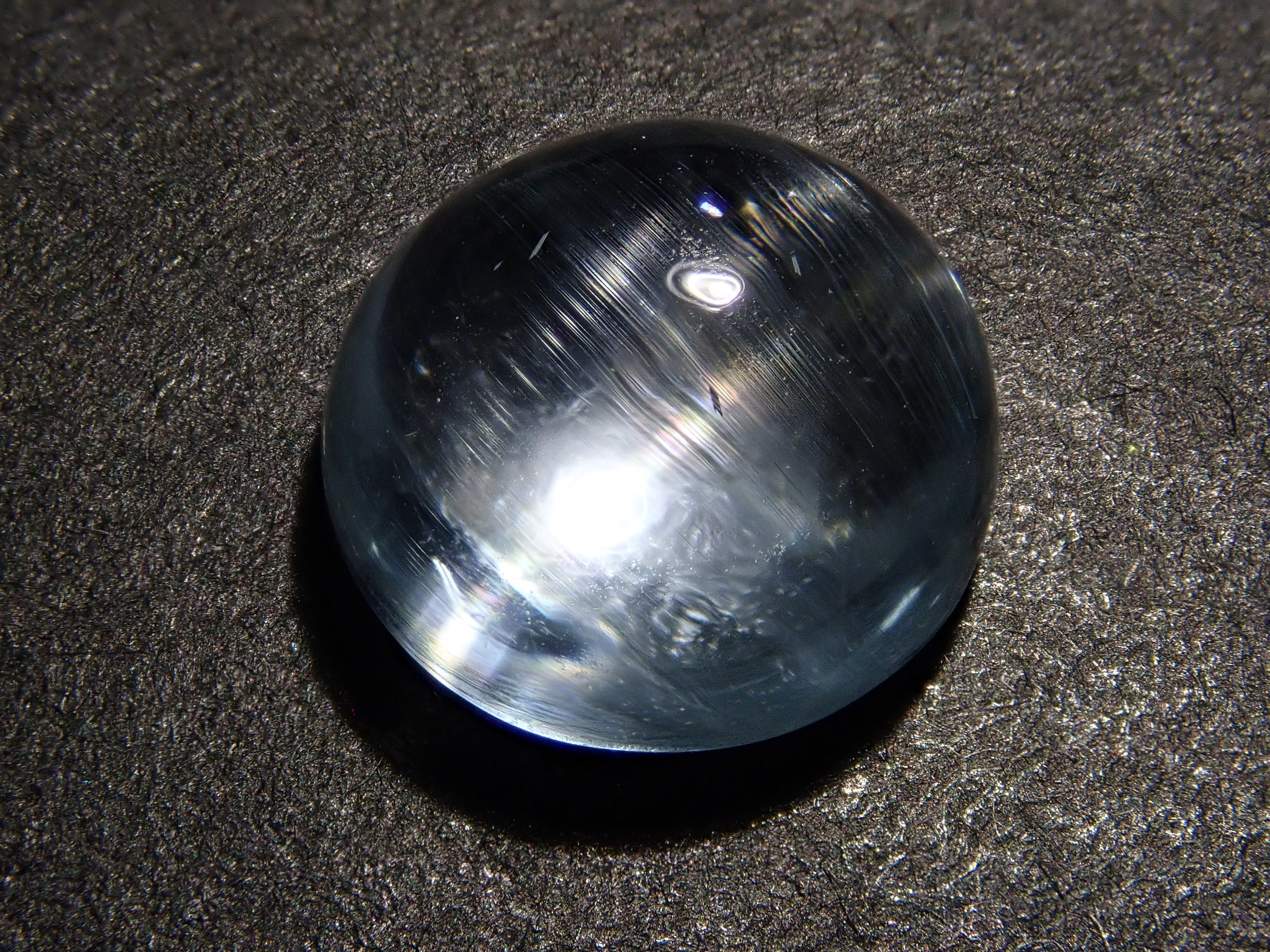 【12560377掲載】ブルートパーズキャッツアイ 3.538ctルース