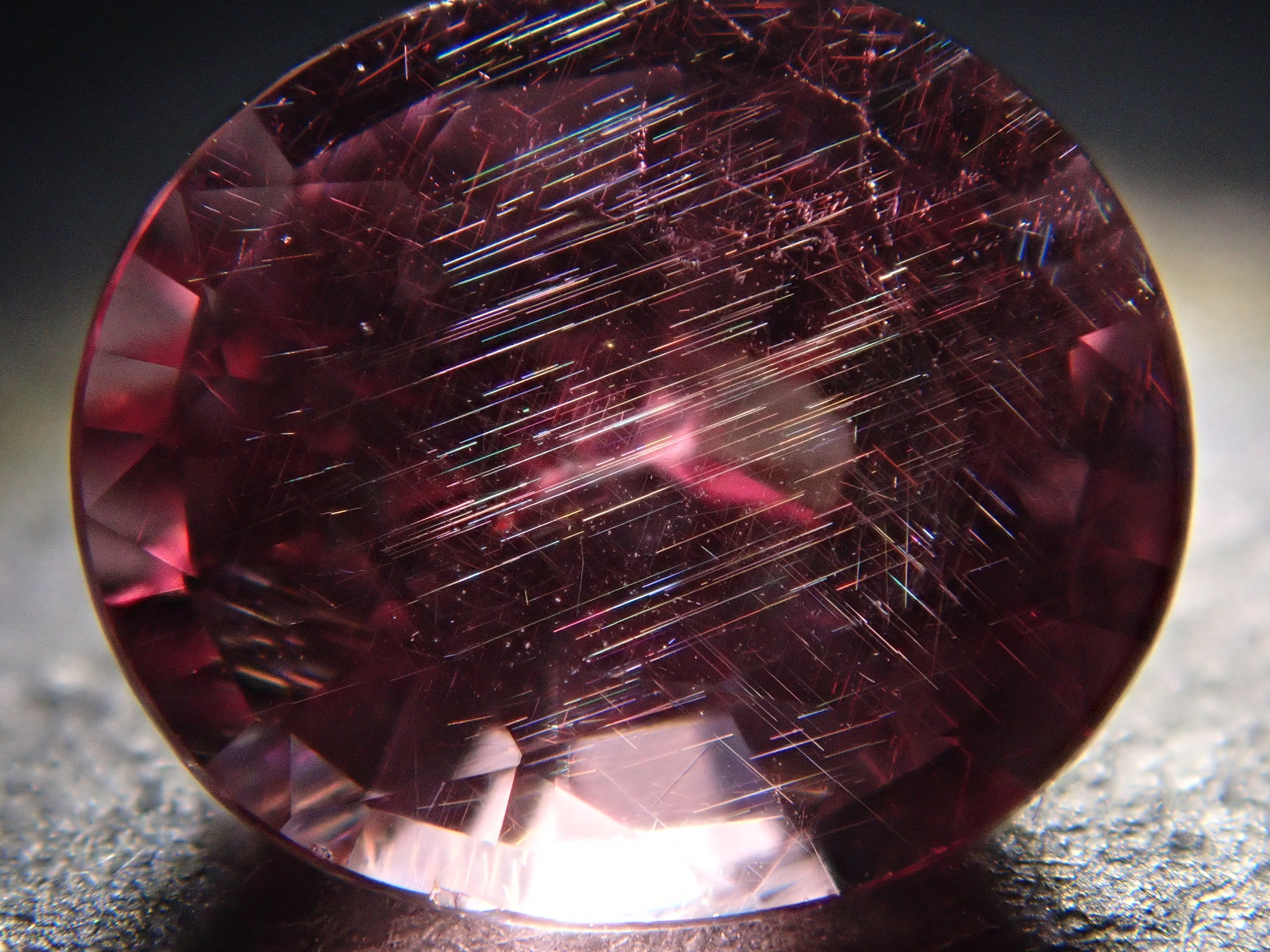 【12560367掲載】ドラゴンガーネット 1.181ctルース