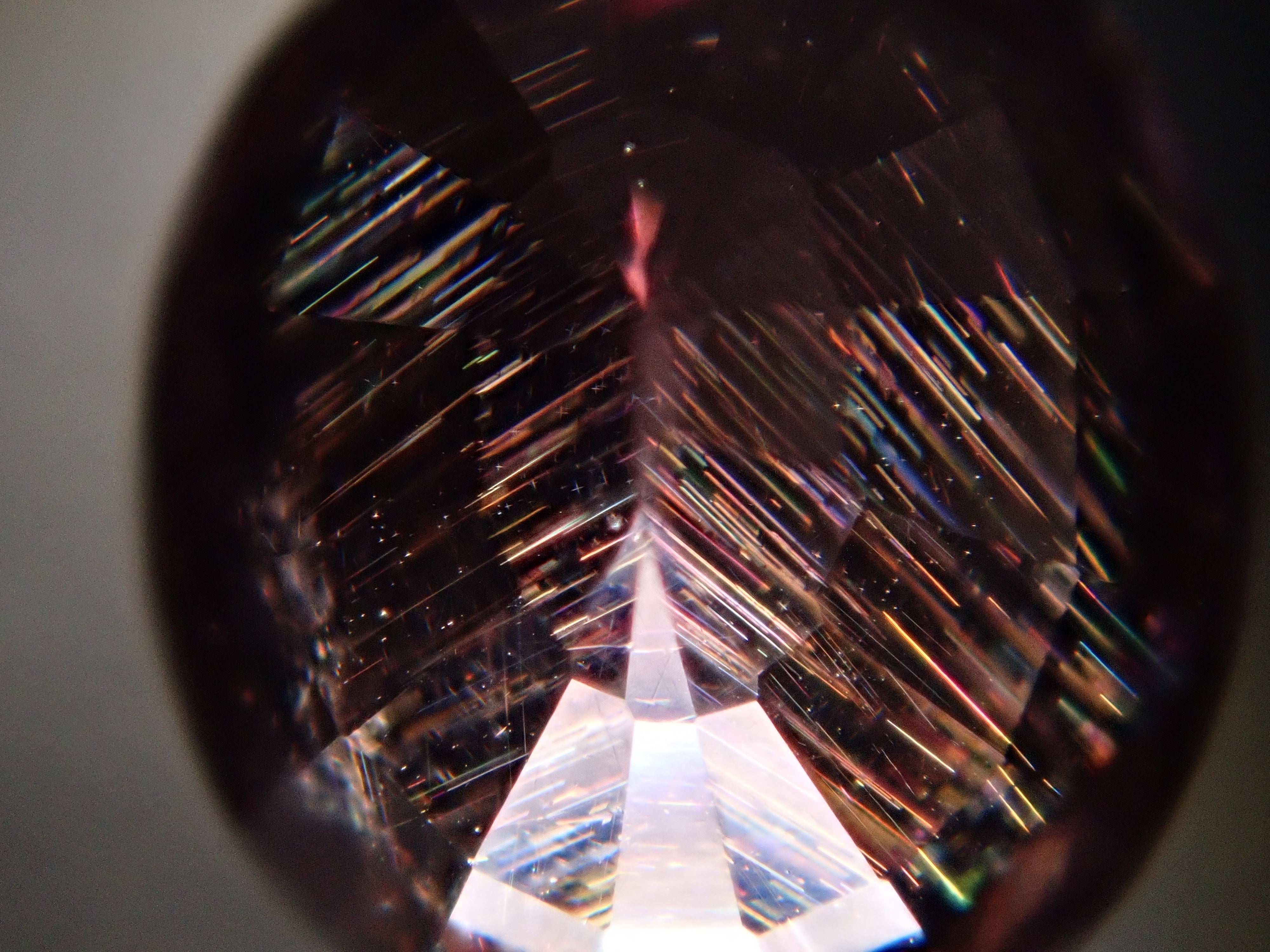 【12560367掲載】ドラゴンガーネット 1.181ctルース