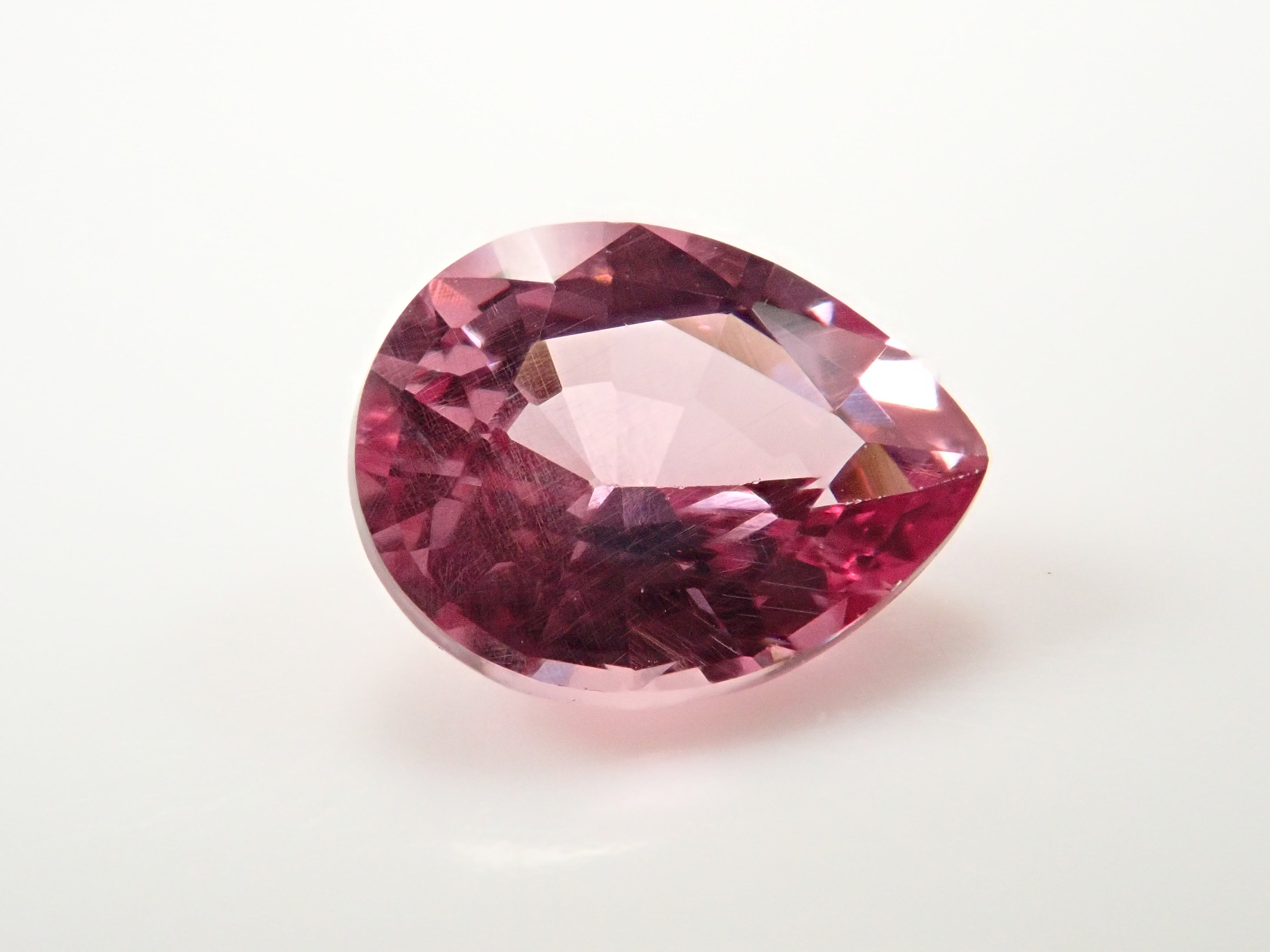 【12560368掲載】ドラゴンガーネット 1.042ctルース