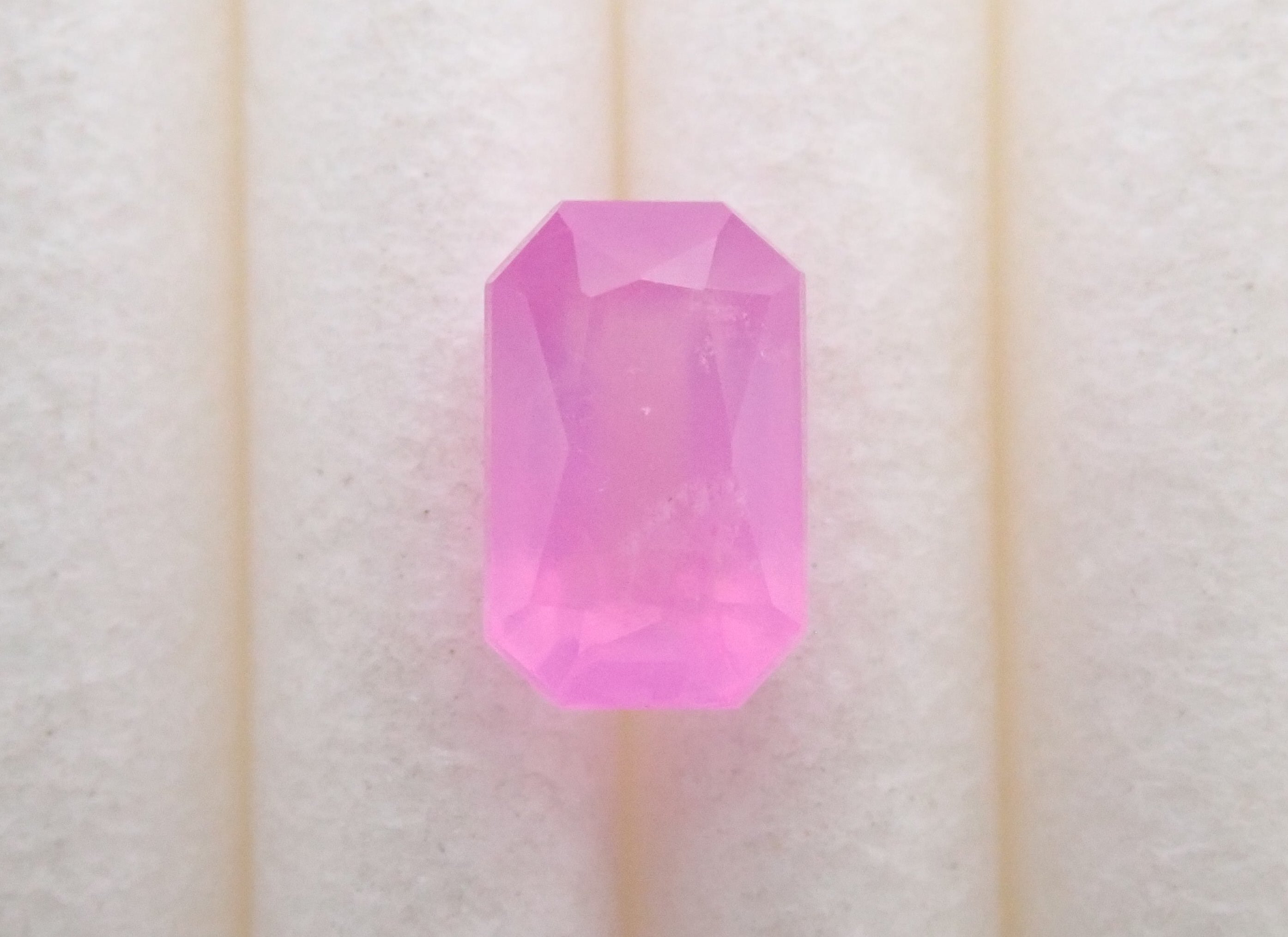 桃色・ピンク系の宝石 - 通販｜宝石鑑定士が運営【カラッツSTORE】