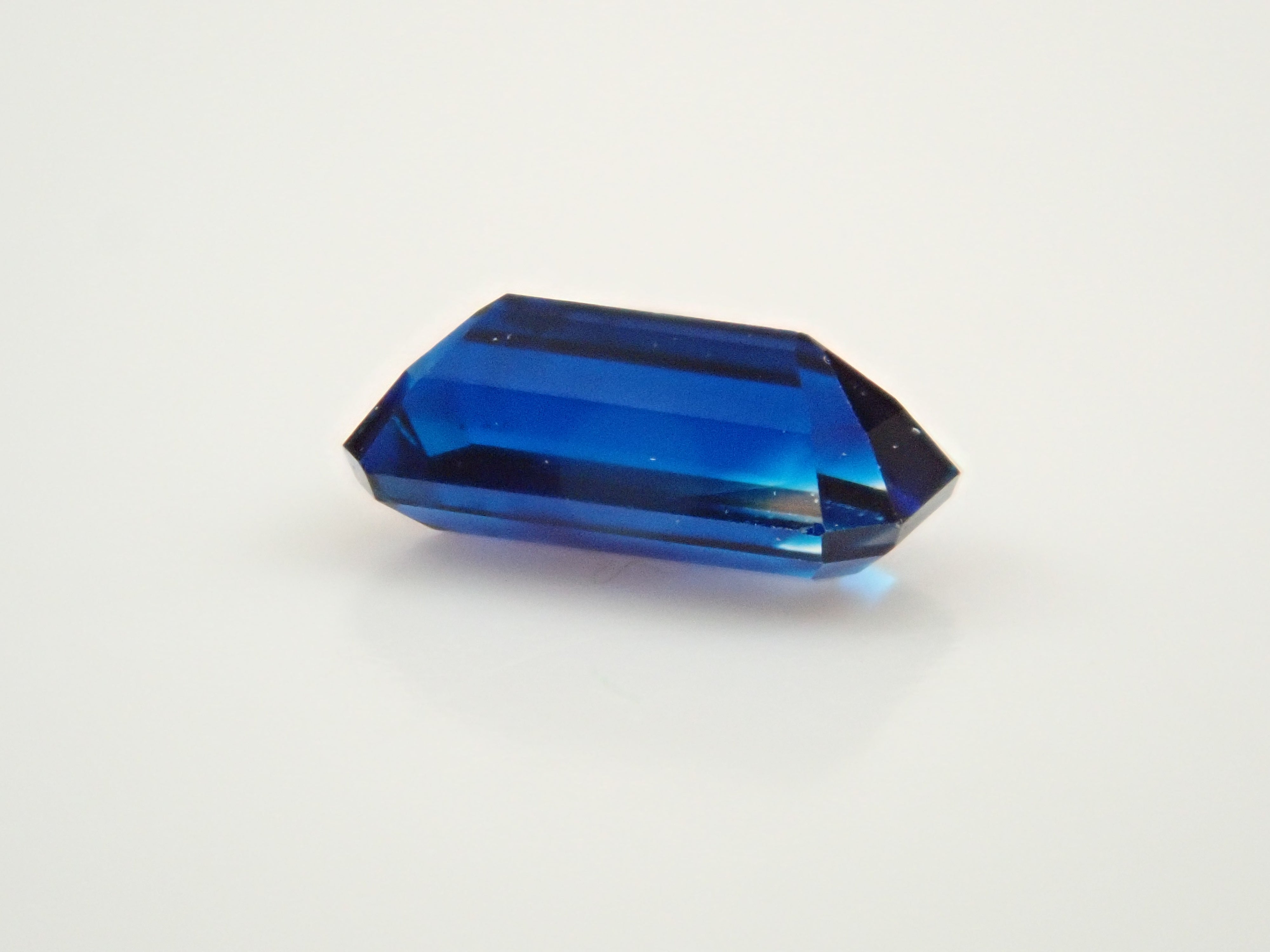 【12560350掲載】ジンバブエ産ユークレース 0.138ctルース