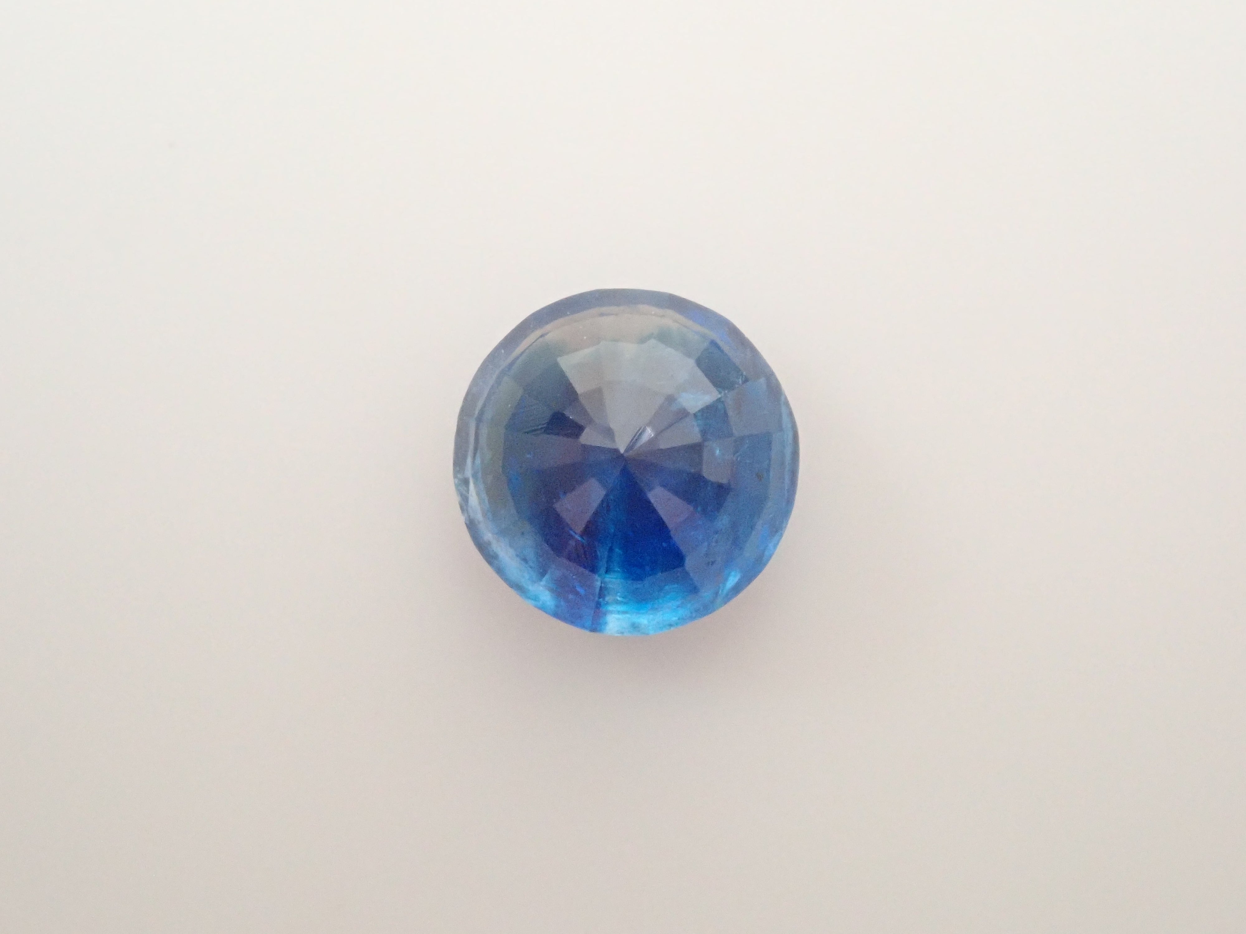 【12560352掲載】ジンバブエ産ユークレース 0.397ctルース