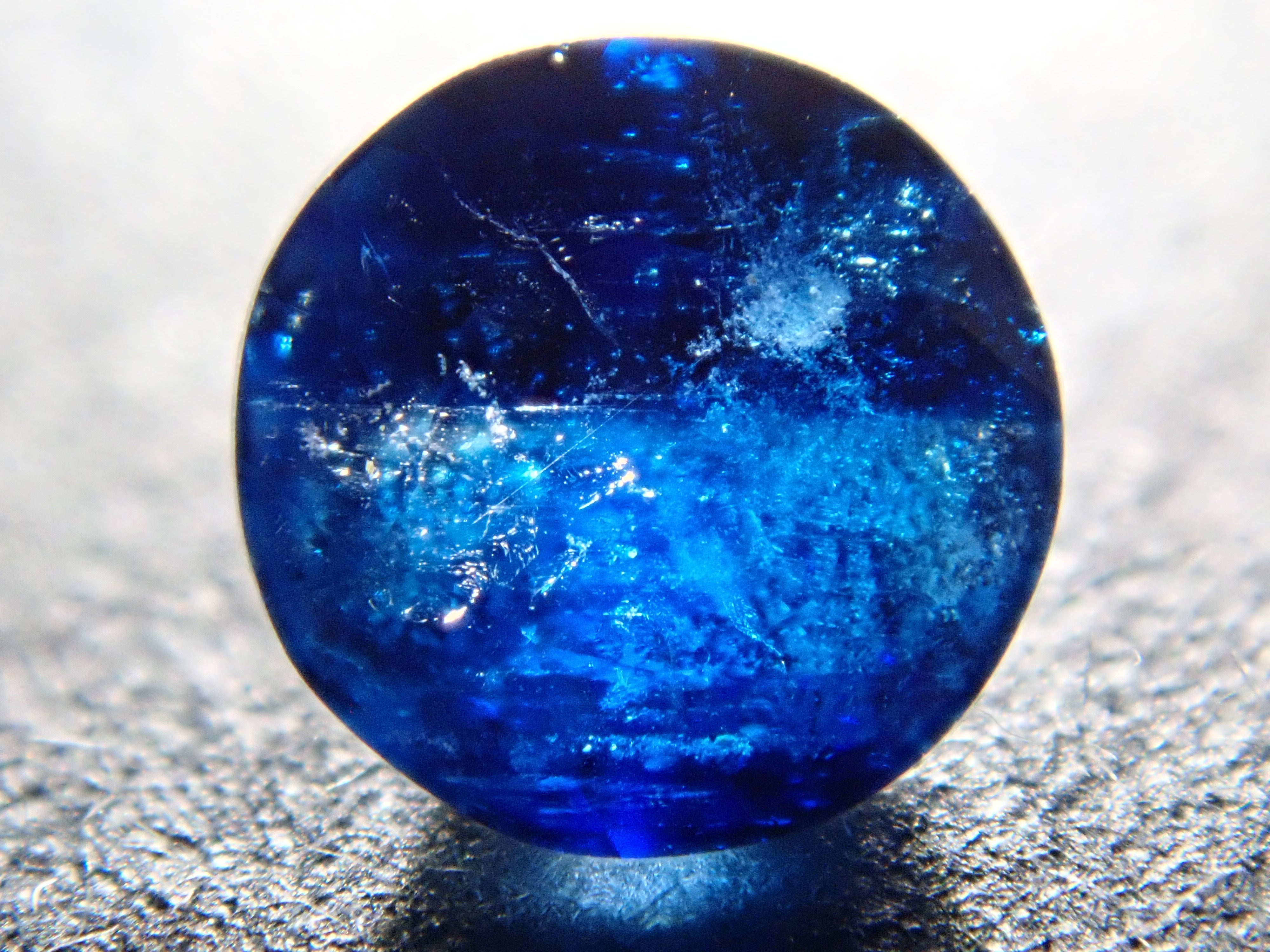 【12560352掲載】ジンバブエ産ユークレース 0.397ctルース