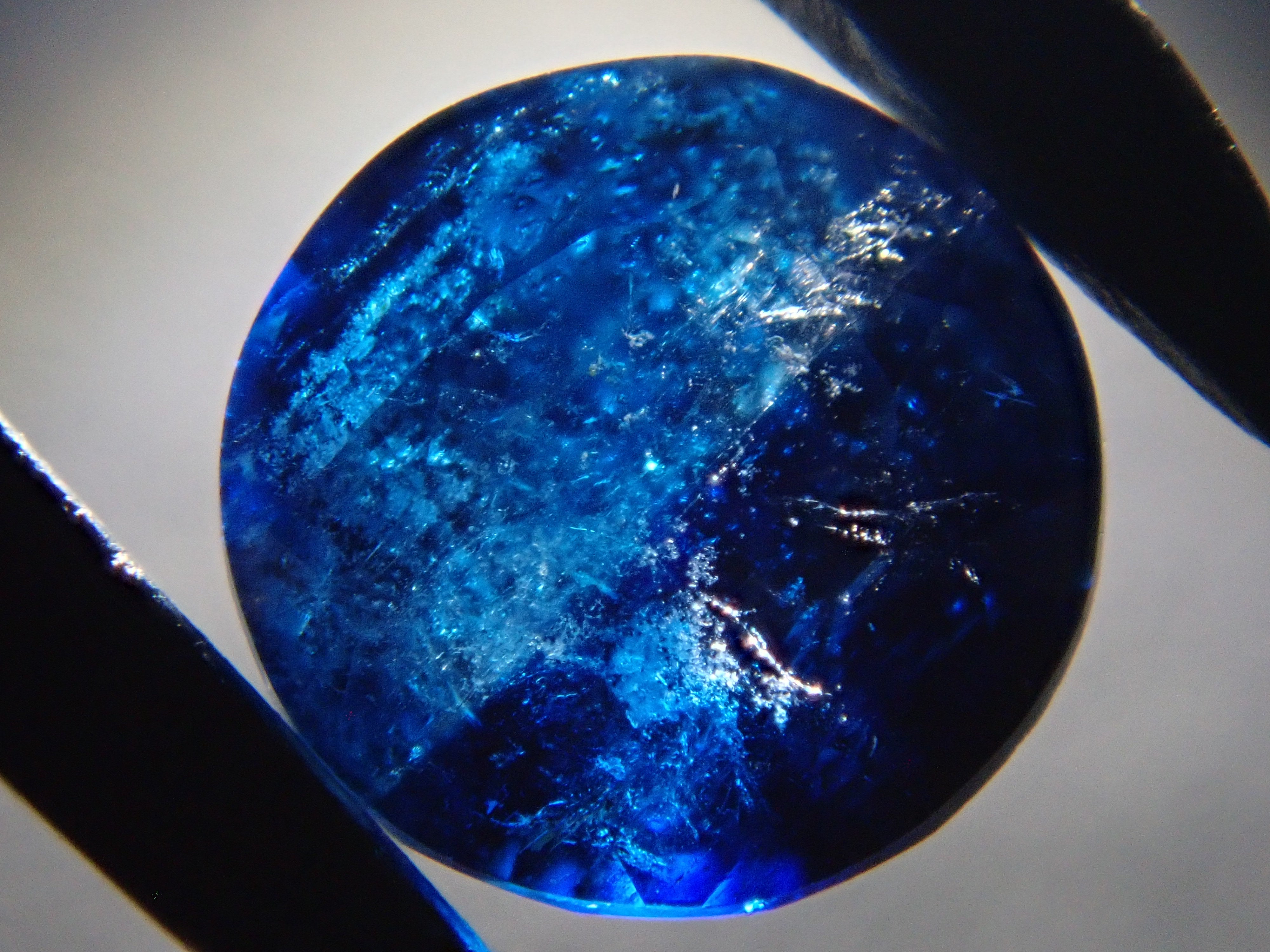 【12560352掲載】ジンバブエ産ユークレース 0.397ctルース