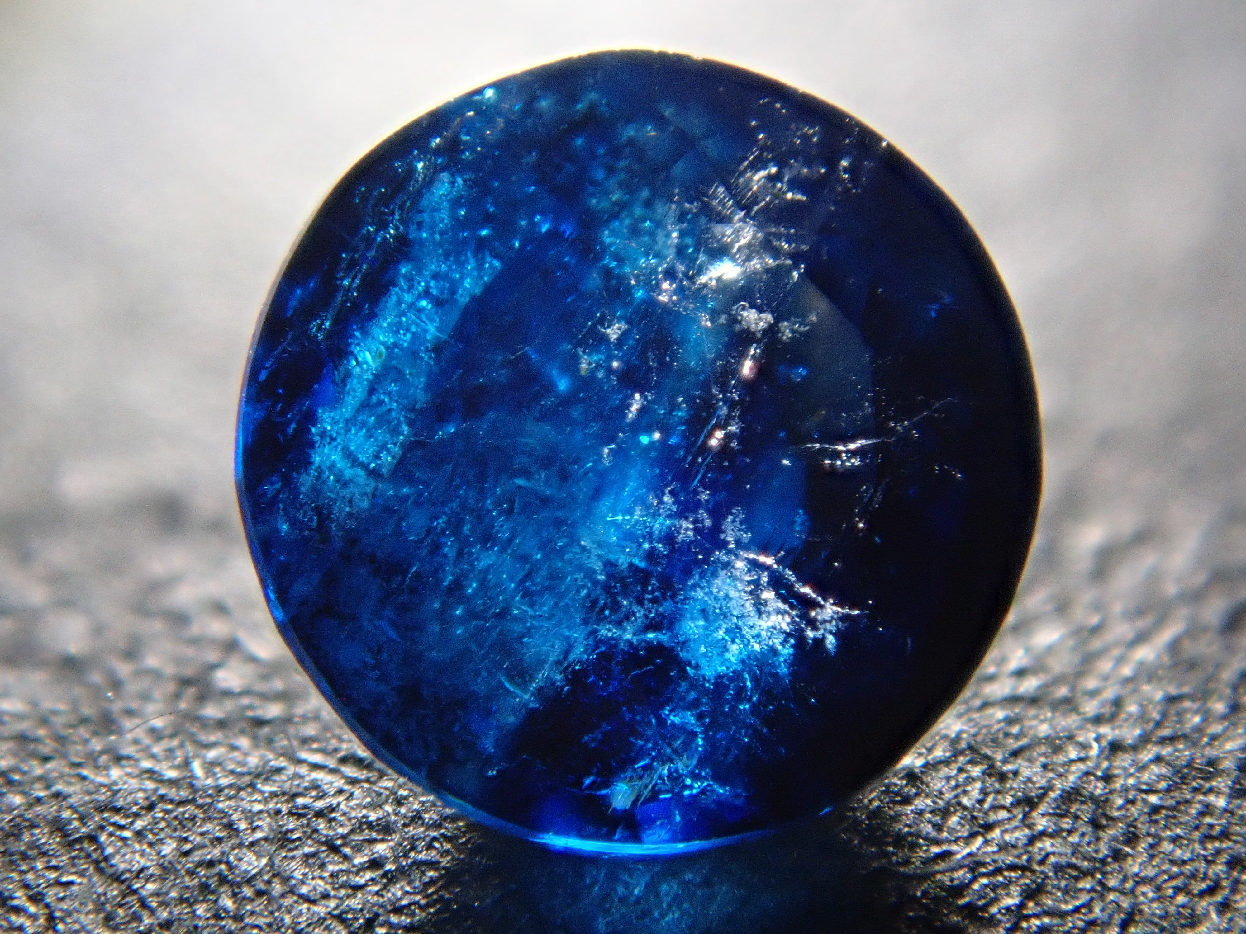 【12560352掲載】ジンバブエ産ユークレース 0.397ctルース