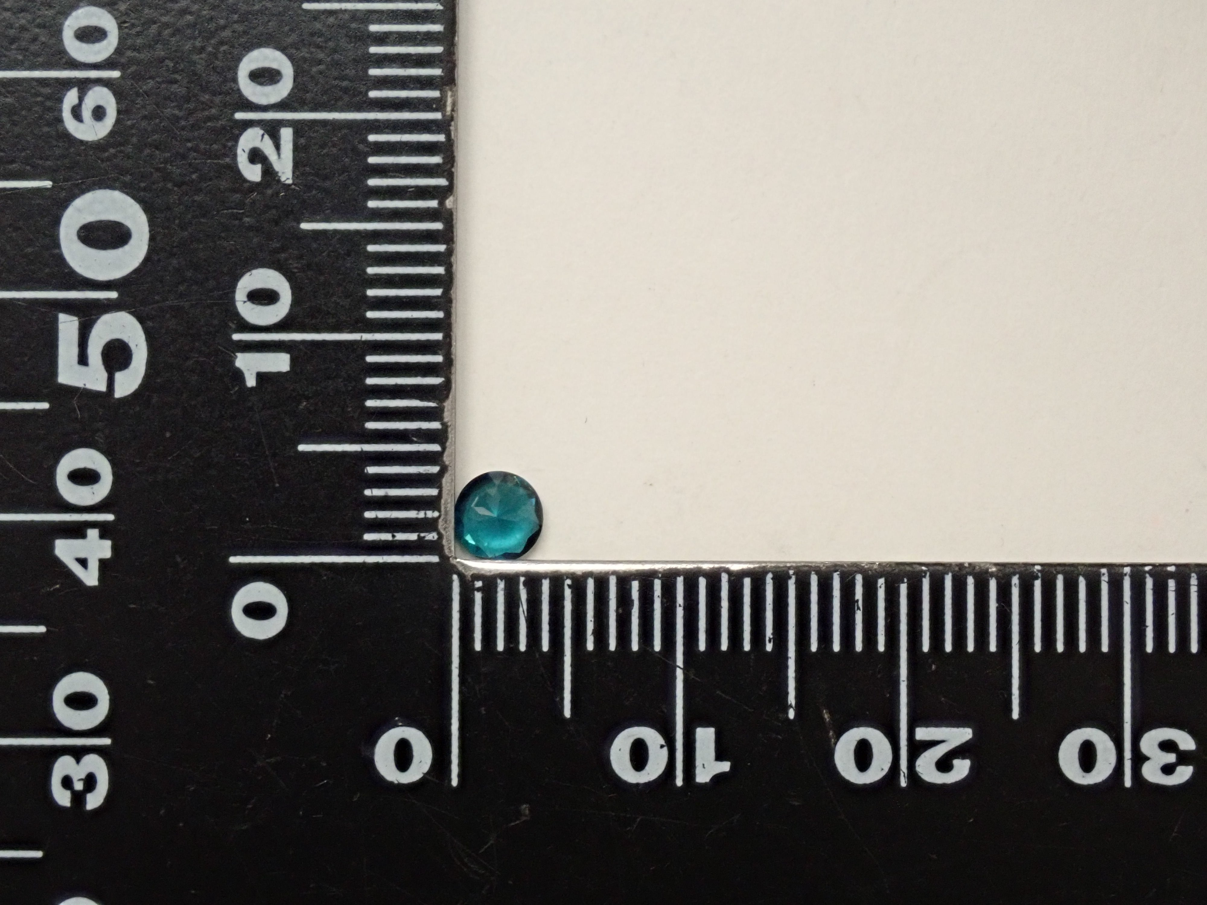 【9/16 22時販売】ブラジル産インディゴライトトルマリン 4.0mm/0.240ctルース 鑑別書