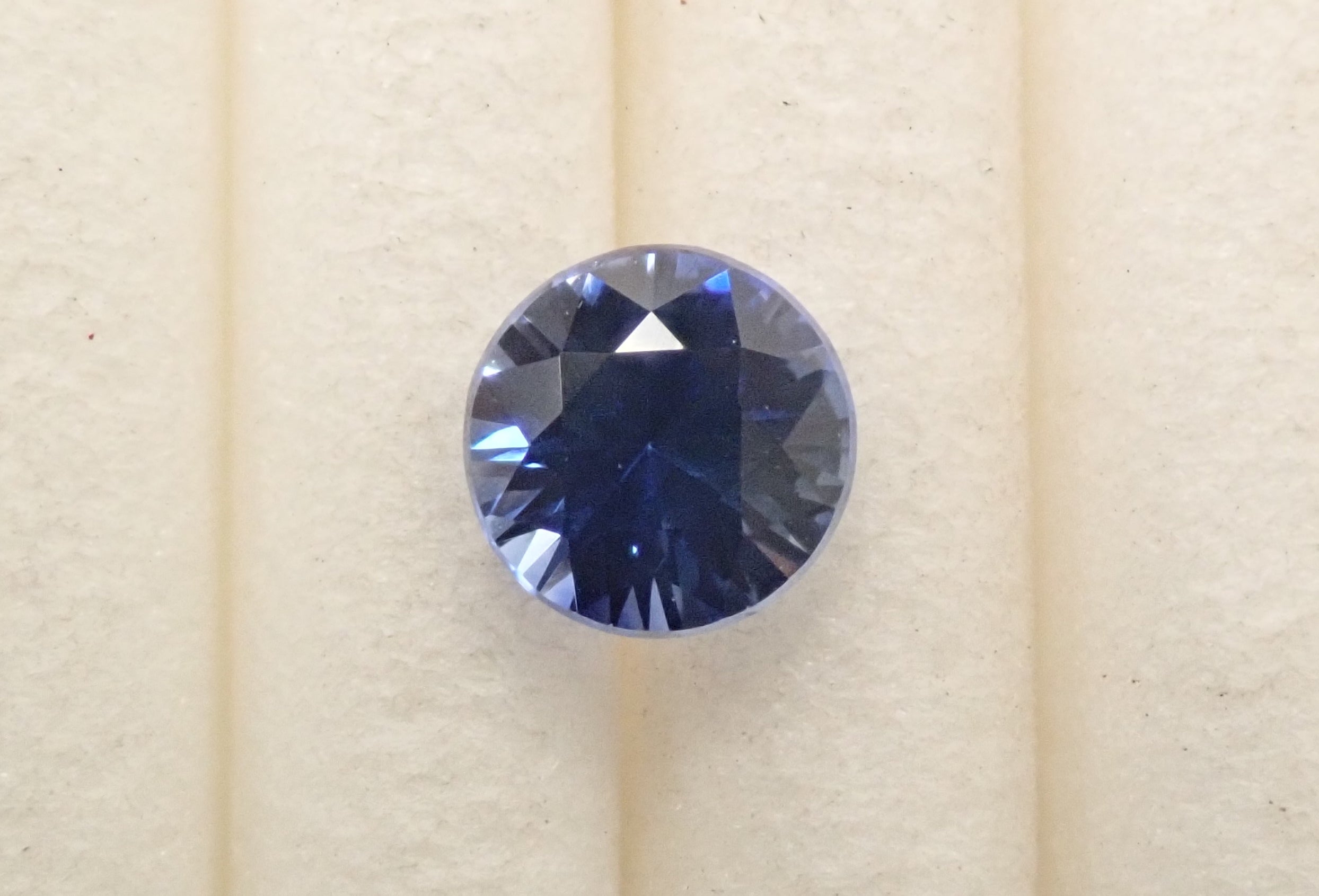 【9/19 22時販売】ブルーサファイア 4.0mm/0.314ctルース