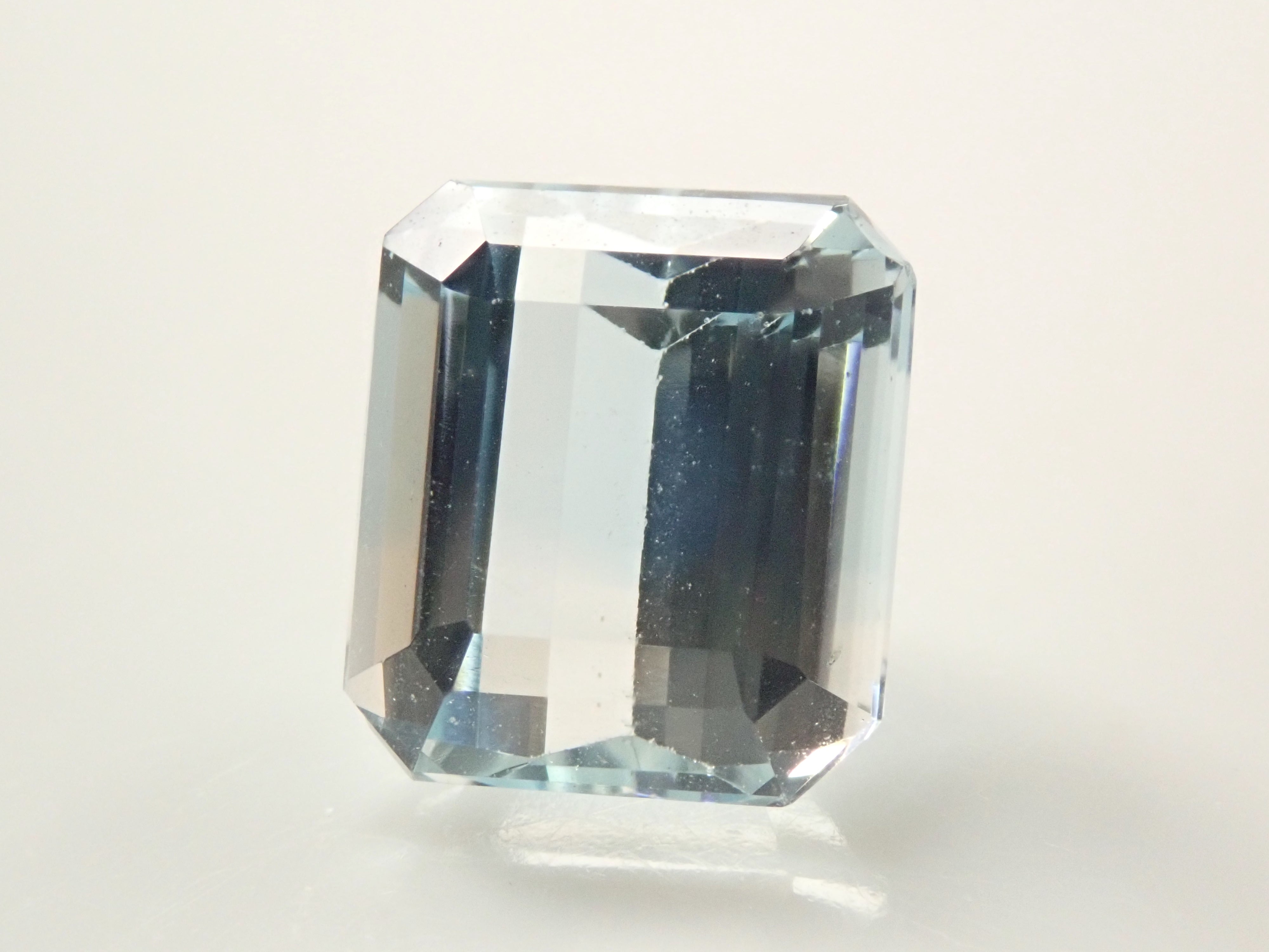 【1/14 22時販売】ブラジル産バイカラートパーズ（バイカラーブルートパーズ） 2.884ctルース（無処理）