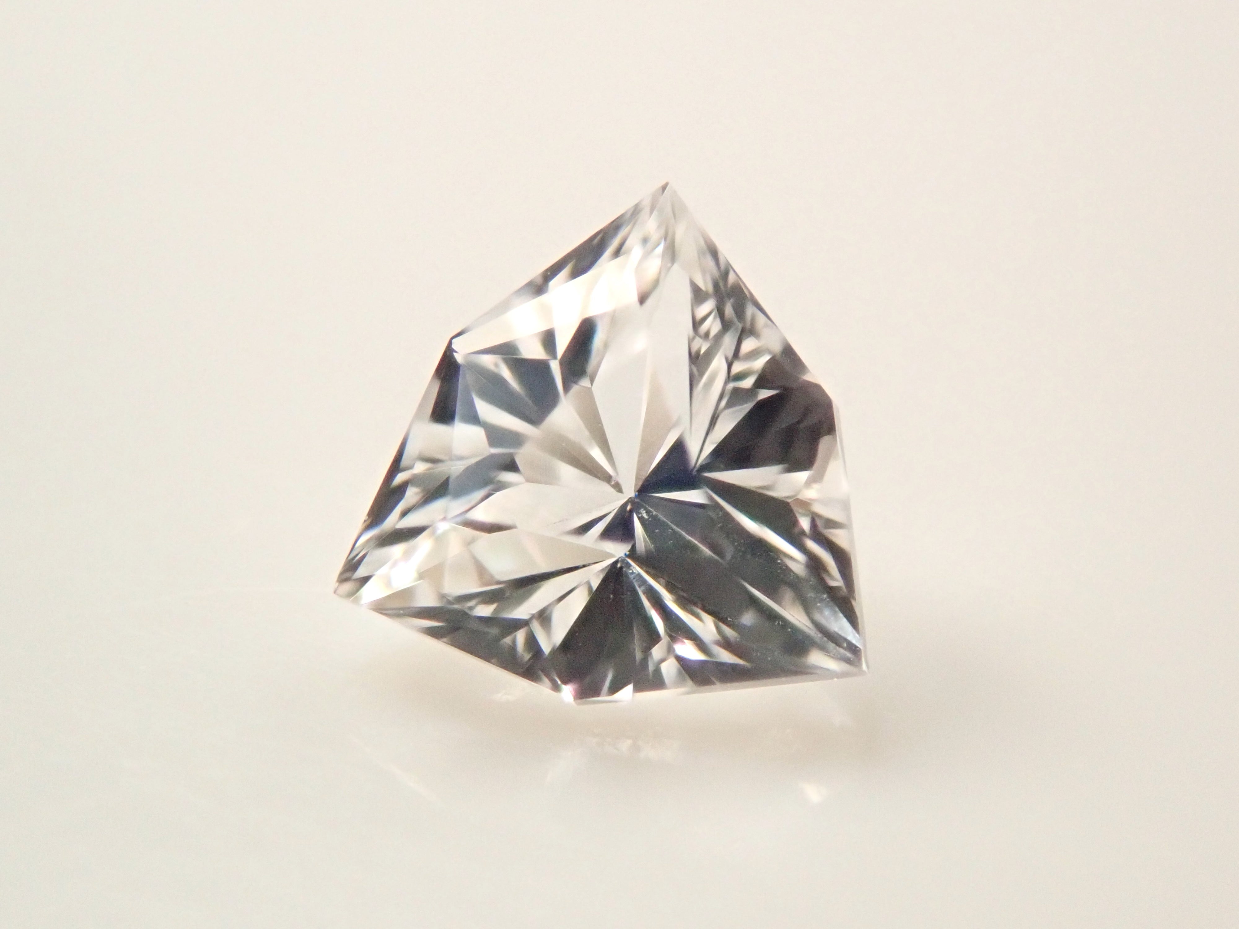 【9/26 22時販売】ブラジル産ゴーシェナイト 0.259ctルース