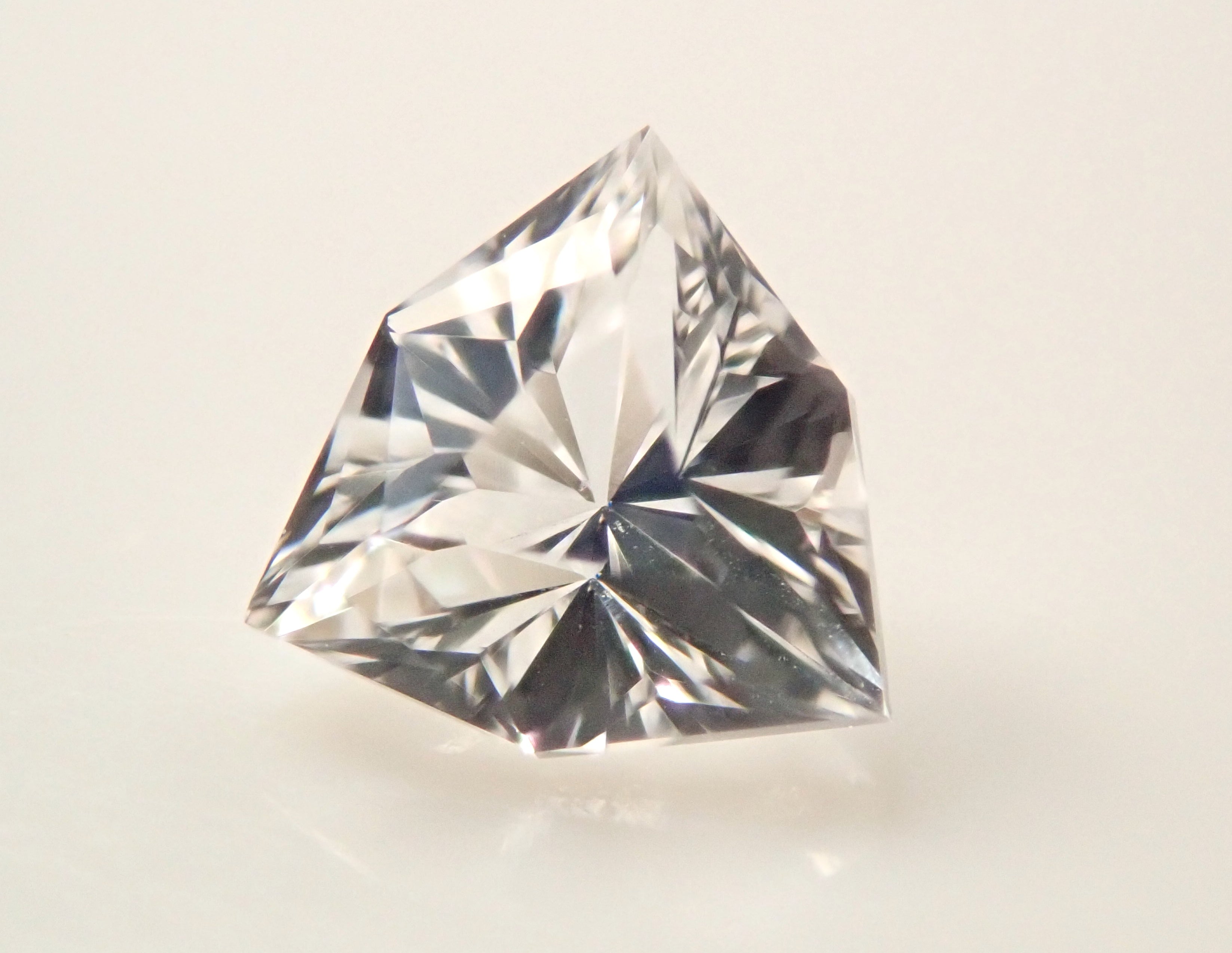 【9/26 22時販売】ブラジル産ゴーシェナイト 0.259ctルース