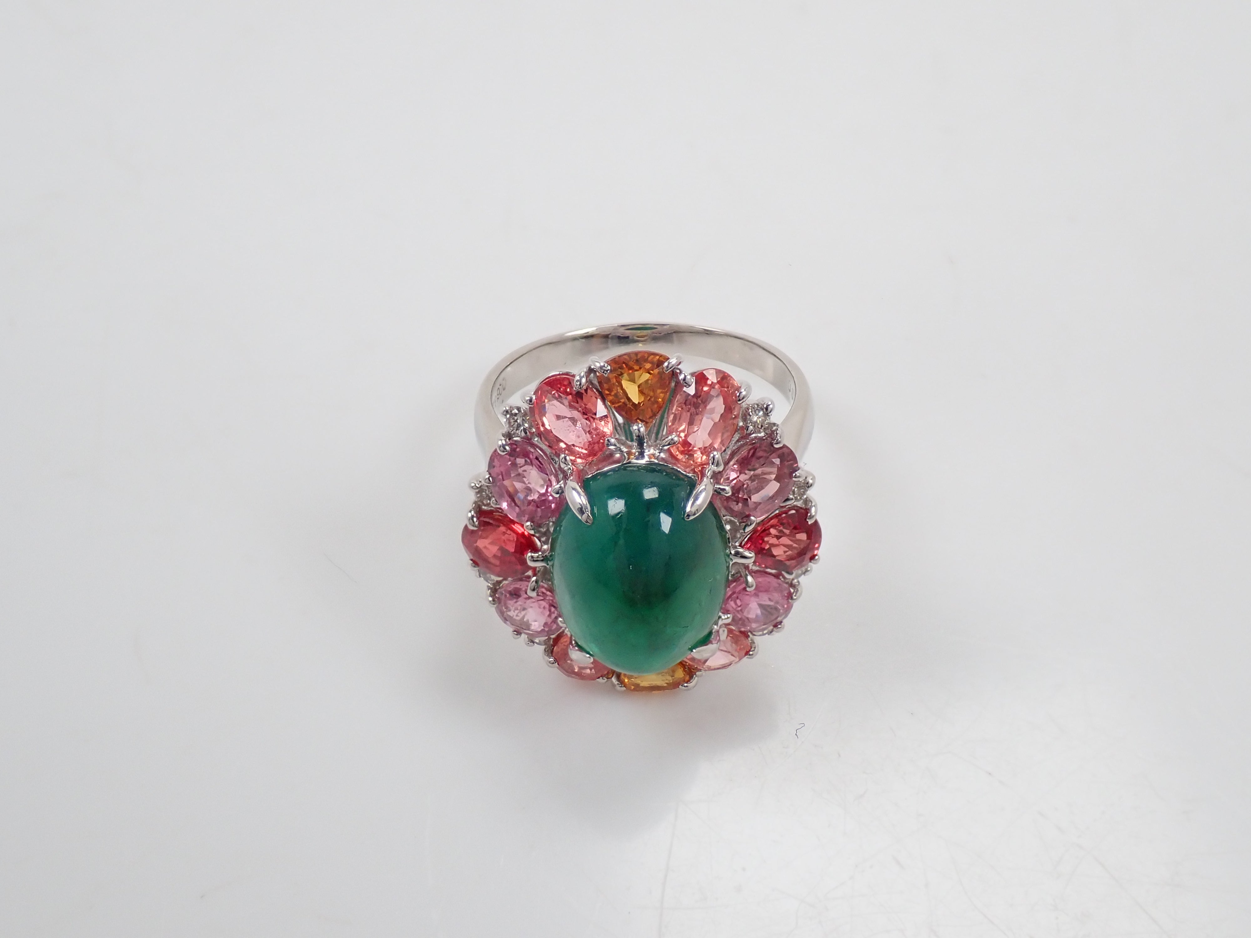 Pt900 エメラルド 5.33ct サファイア4.52ct、ダイヤモンド0.12ctリング