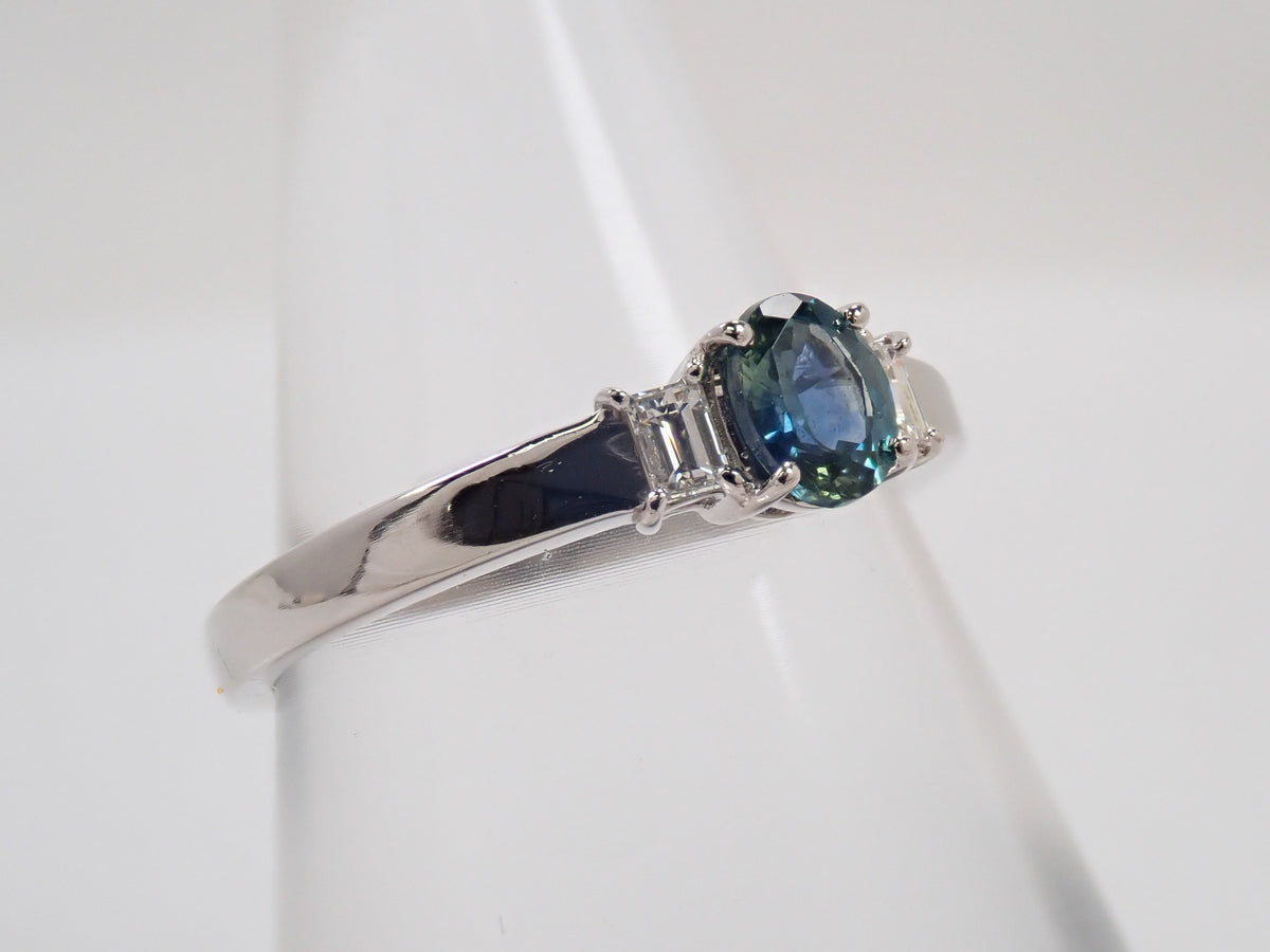 【9/24 22時販売】【カラフリ】Pt900 ティールグリーンサファイア 0.46ct ダイヤモンド0.10ctリング鑑別書
