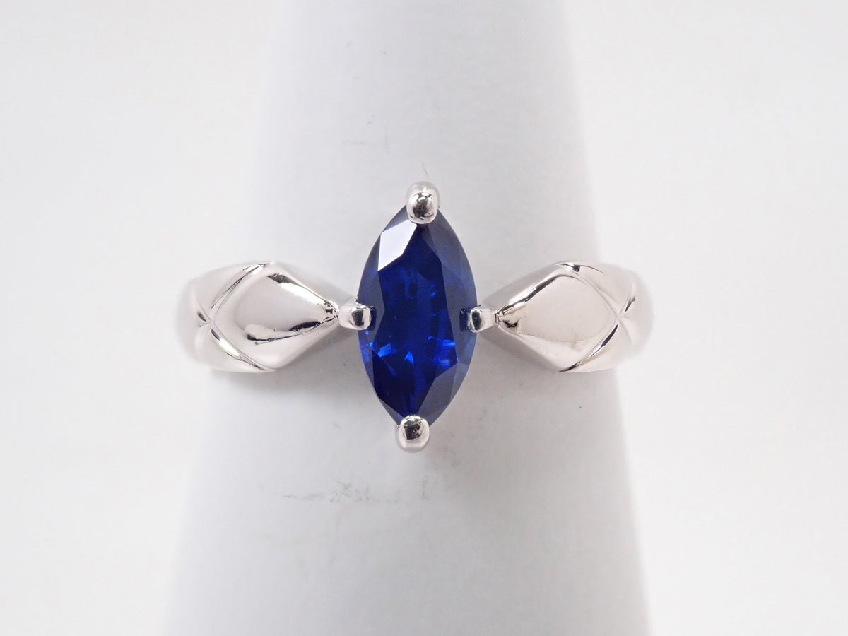 Pt900 ロイヤルブルーサファイア 0.84ct リング鑑別書
