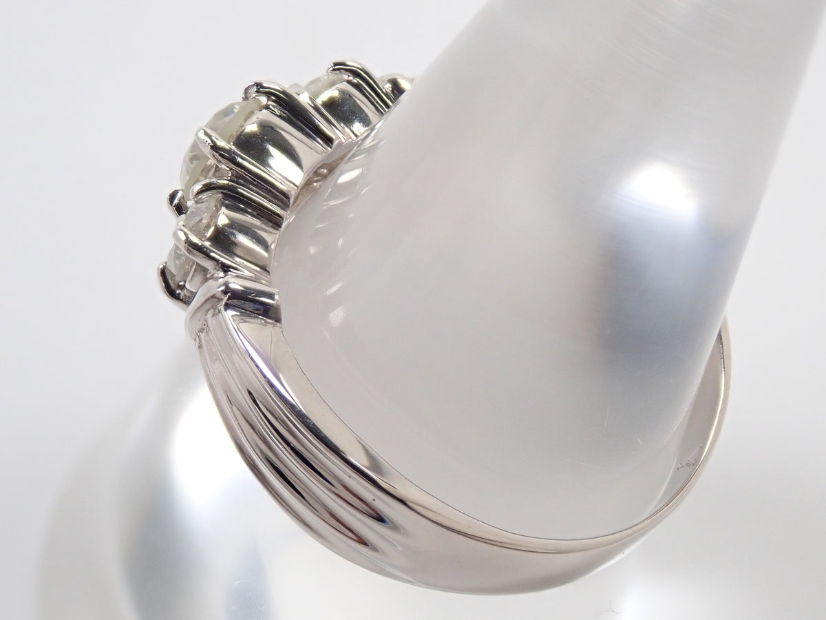 【9/30 22時販売】【カラフリ】Pt900 ダイヤモンド1.00ct スリーストーンリング 鑑別書