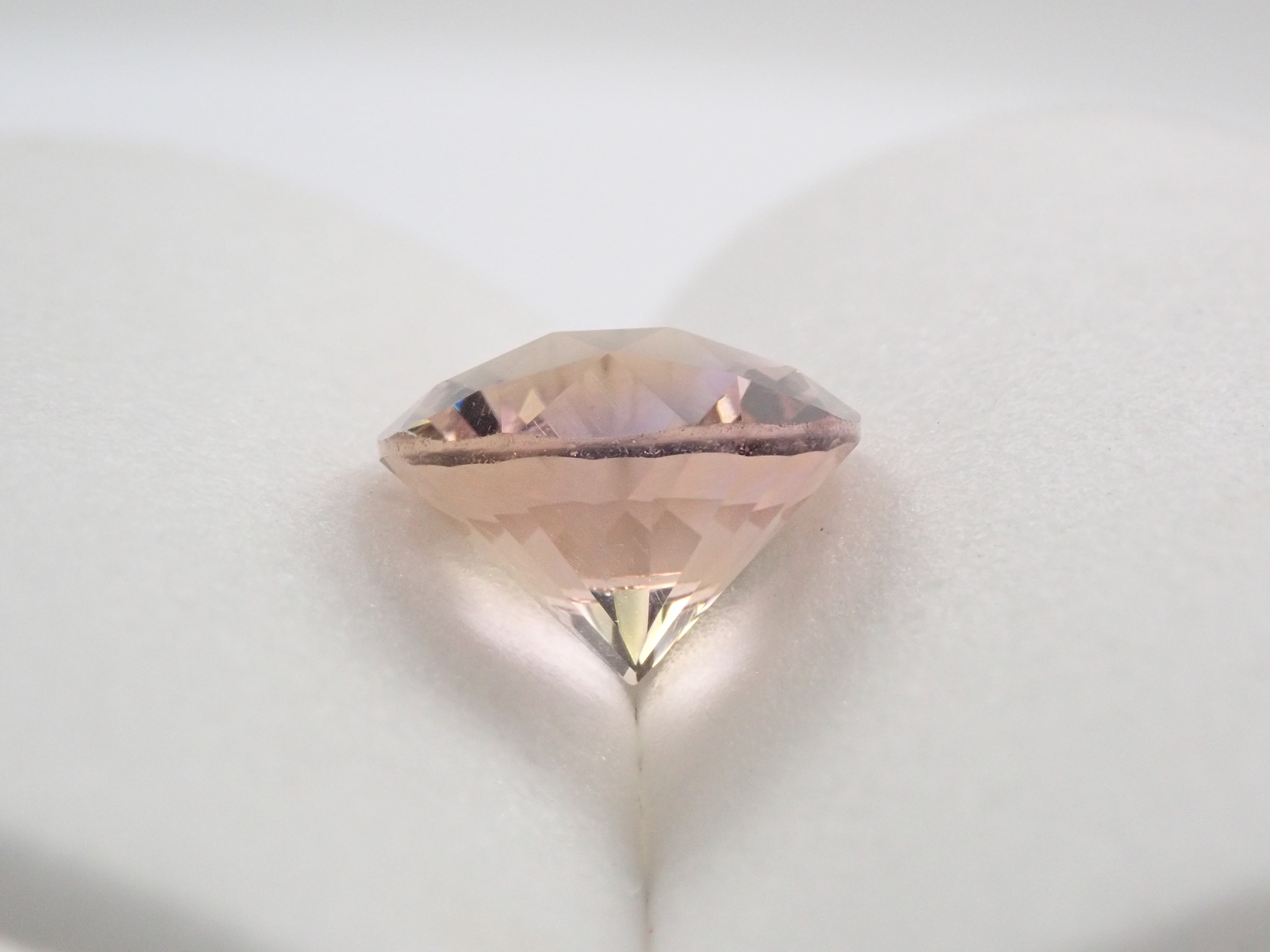 【12546025更新】ミャンマー産スターペリドット 5.973ctルース