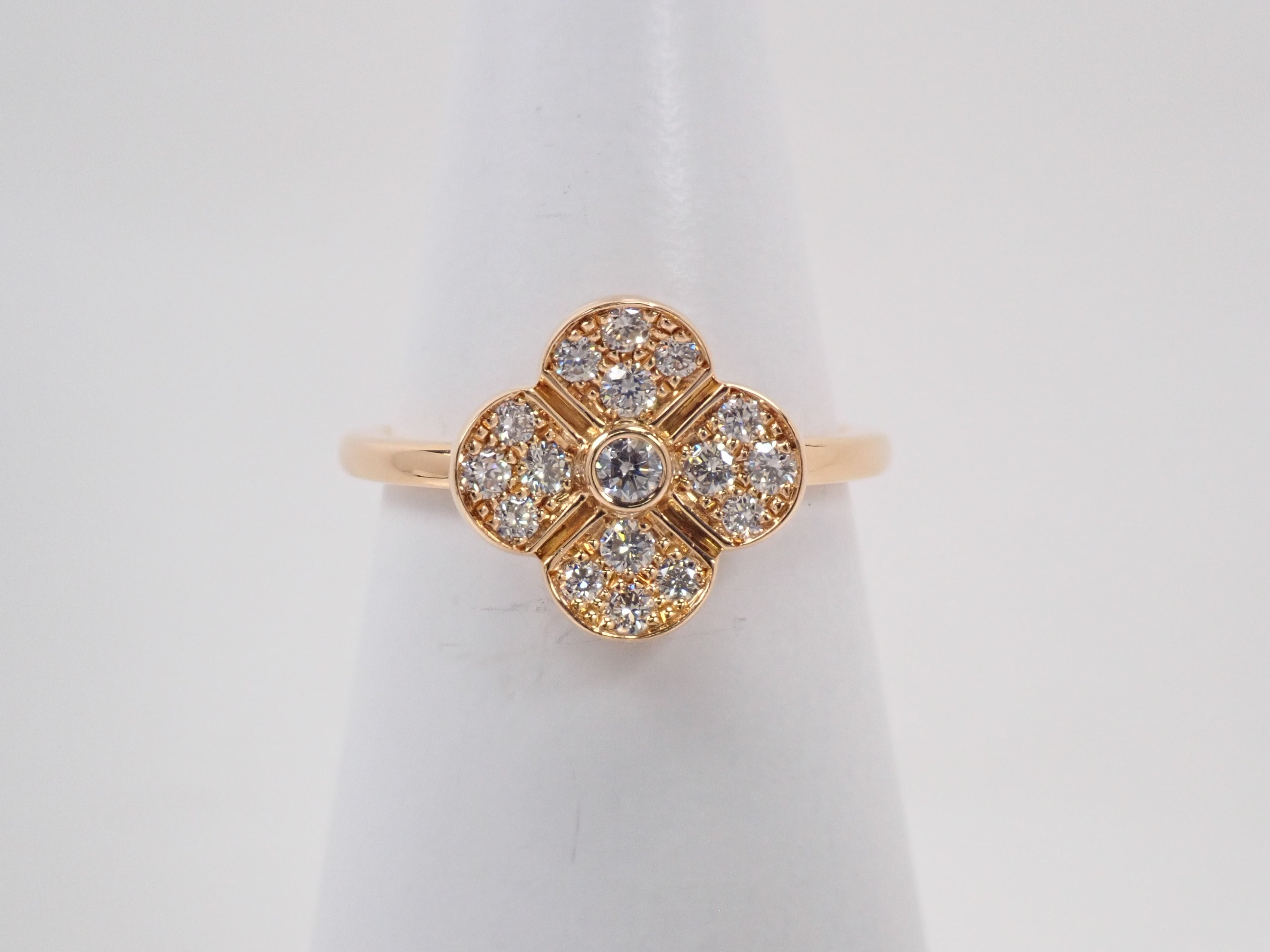 K18 ダイヤモンド0.35ct フラワーモチーフリング鑑別書