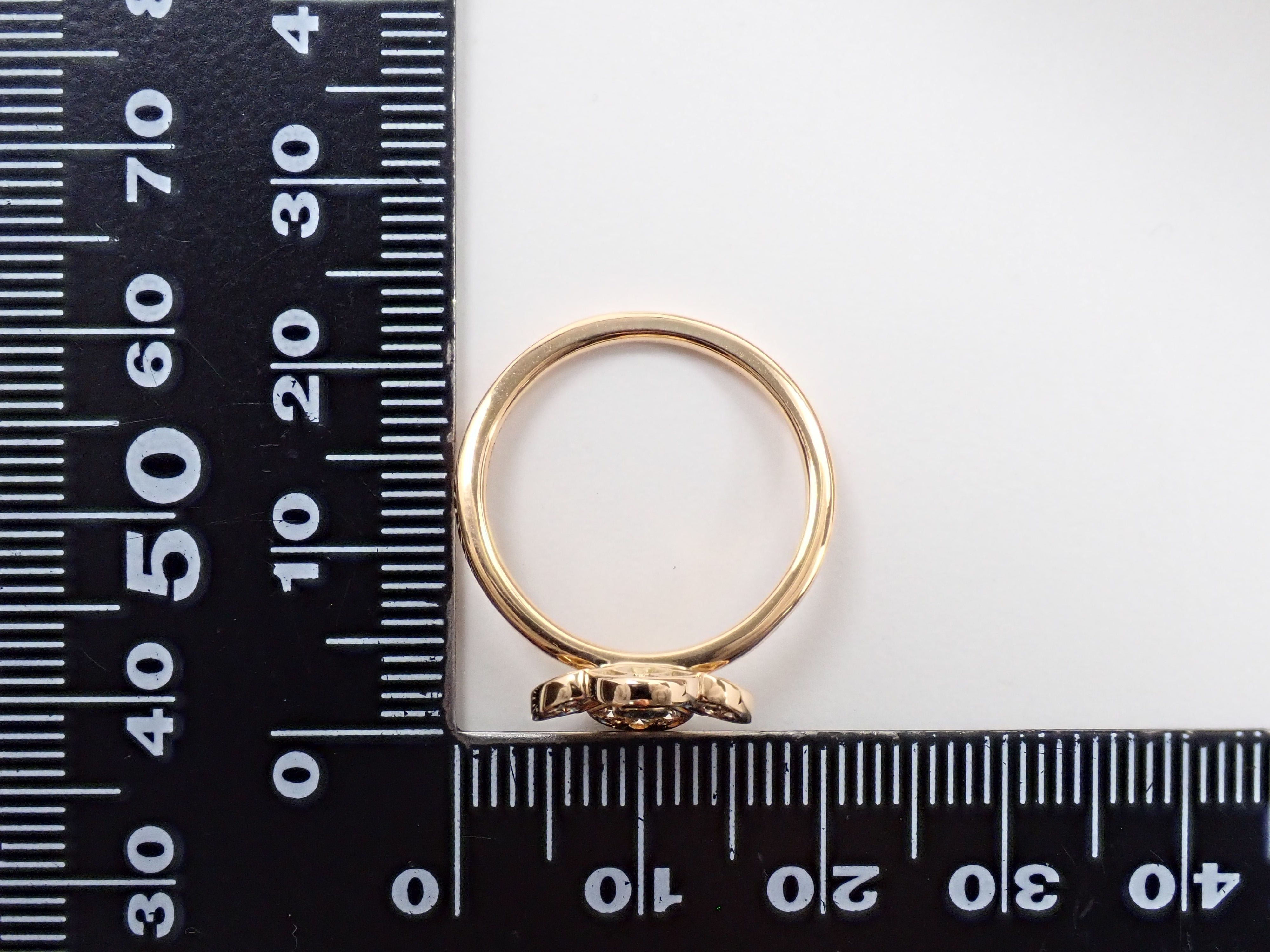 K18 ダイヤモンド0.35ct フラワーモチーフリング鑑別書