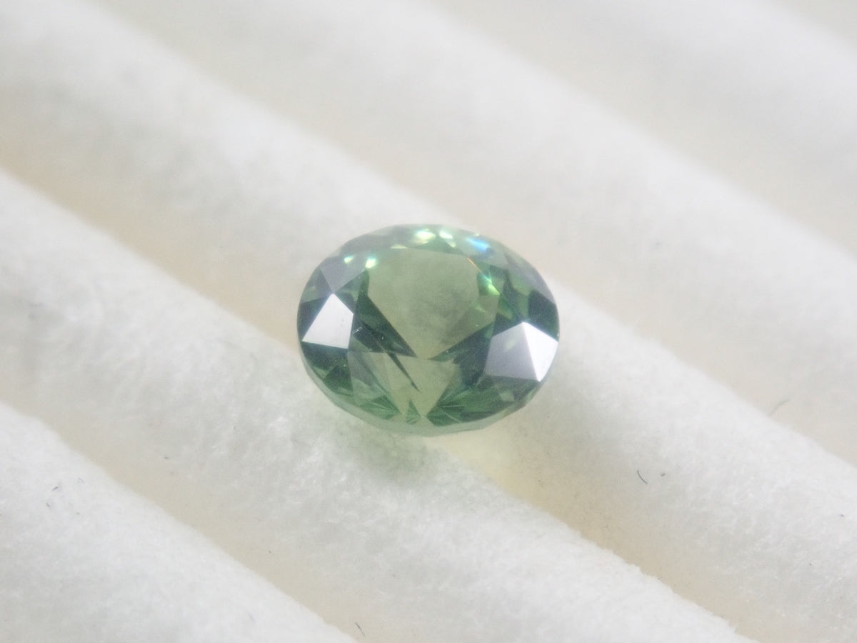 【9/26 22時販売】スリランカ産グリーンジルコン 4.5mm/0.474ctルース