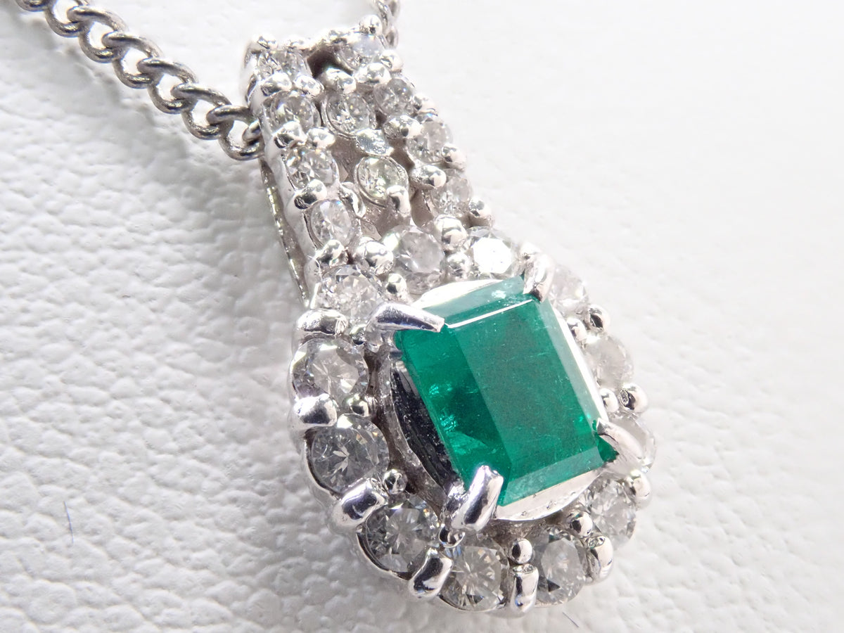 【9/24 22時販売】【カラフリ】Pt900 エメラルド 0.40ct ダイヤモンド0.33ctペンダントトップ（ネックレストップ）鑑別書