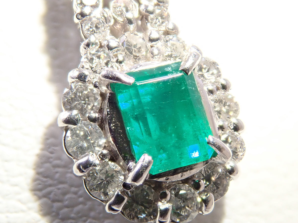 【9/24 22時販売】【カラフリ】Pt900 エメラルド 0.40ct ダイヤモンド0.33ctペンダントトップ（ネックレストップ）鑑別書