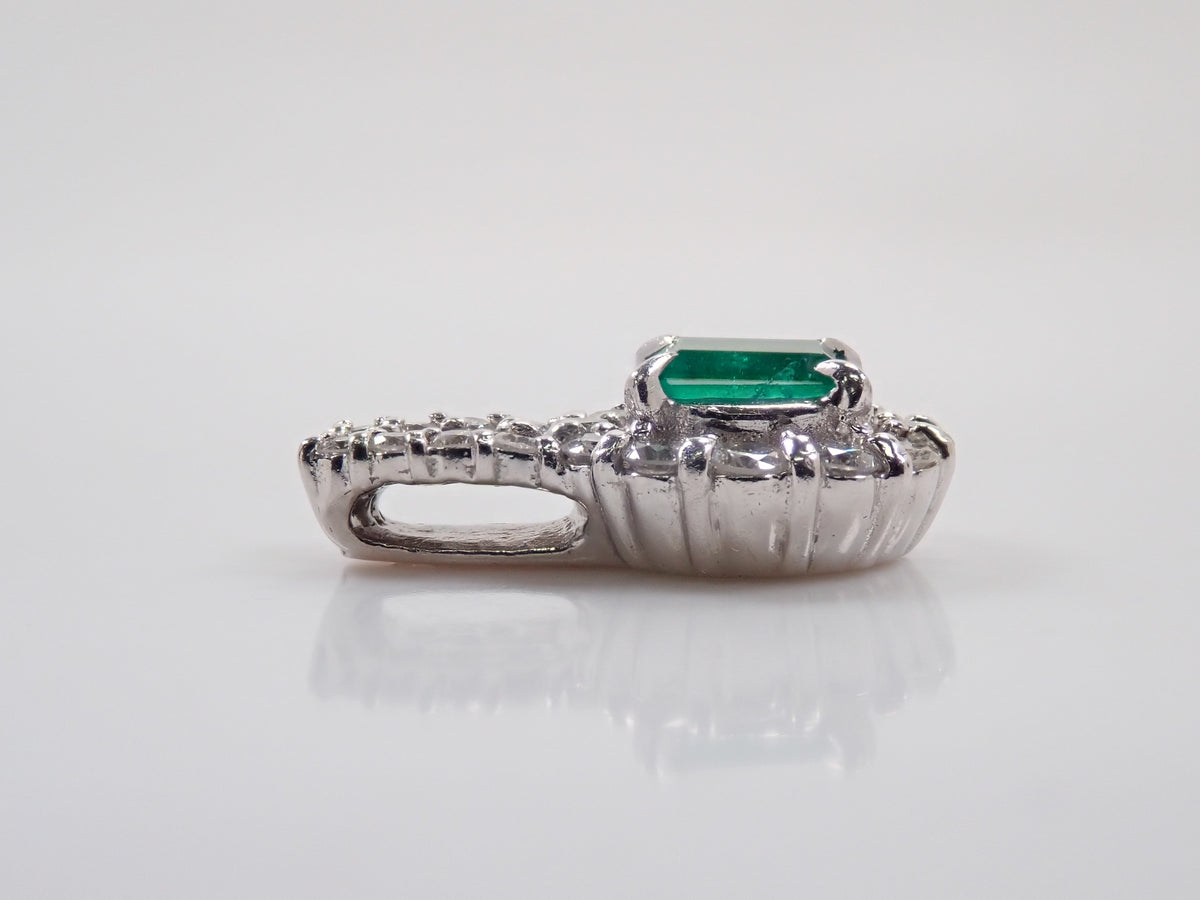 【9/24 22時販売】【カラフリ】Pt900 エメラルド 0.40ct ダイヤモンド0.33ctペンダントトップ（ネックレストップ）鑑別書