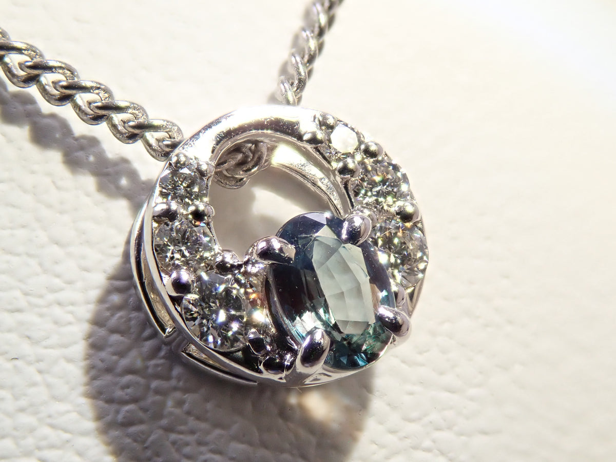 【9/30 22時販売】【カラフリ】Pt900 アレキサンドライト0.15ct・ダイヤモンド0.08ctペンダントトップ（ネックレストップ）鑑別書