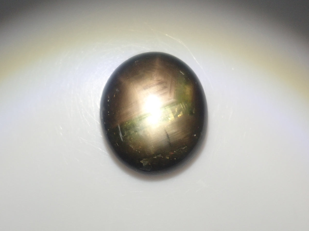 【9/18 22時販売】タイ産ブラックスターサファイア 7.437ctルース
