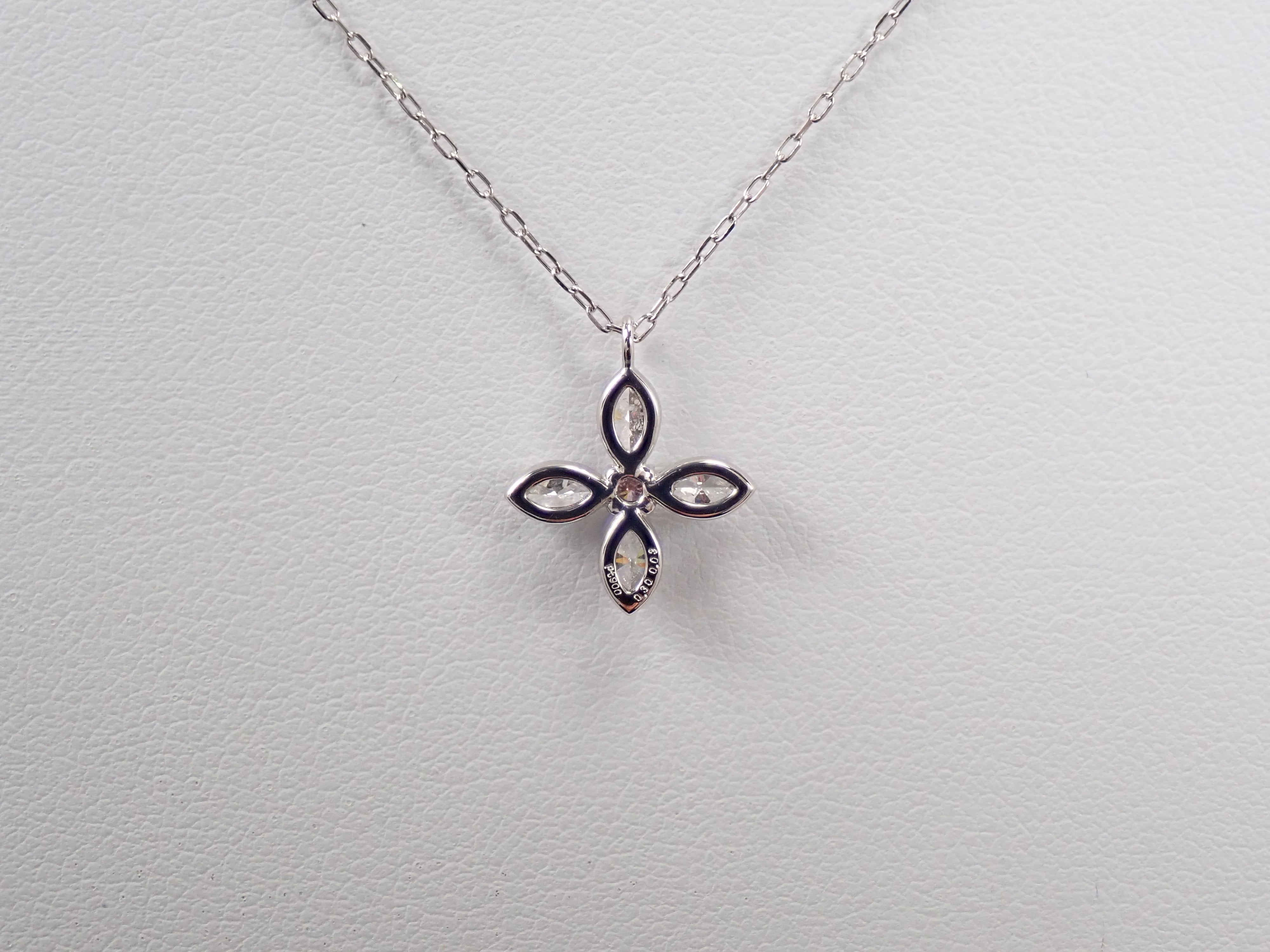 Pt900/Pt850 Pink Diamond 0.03ct & Diamond 0.30ct Pendant (Necklace