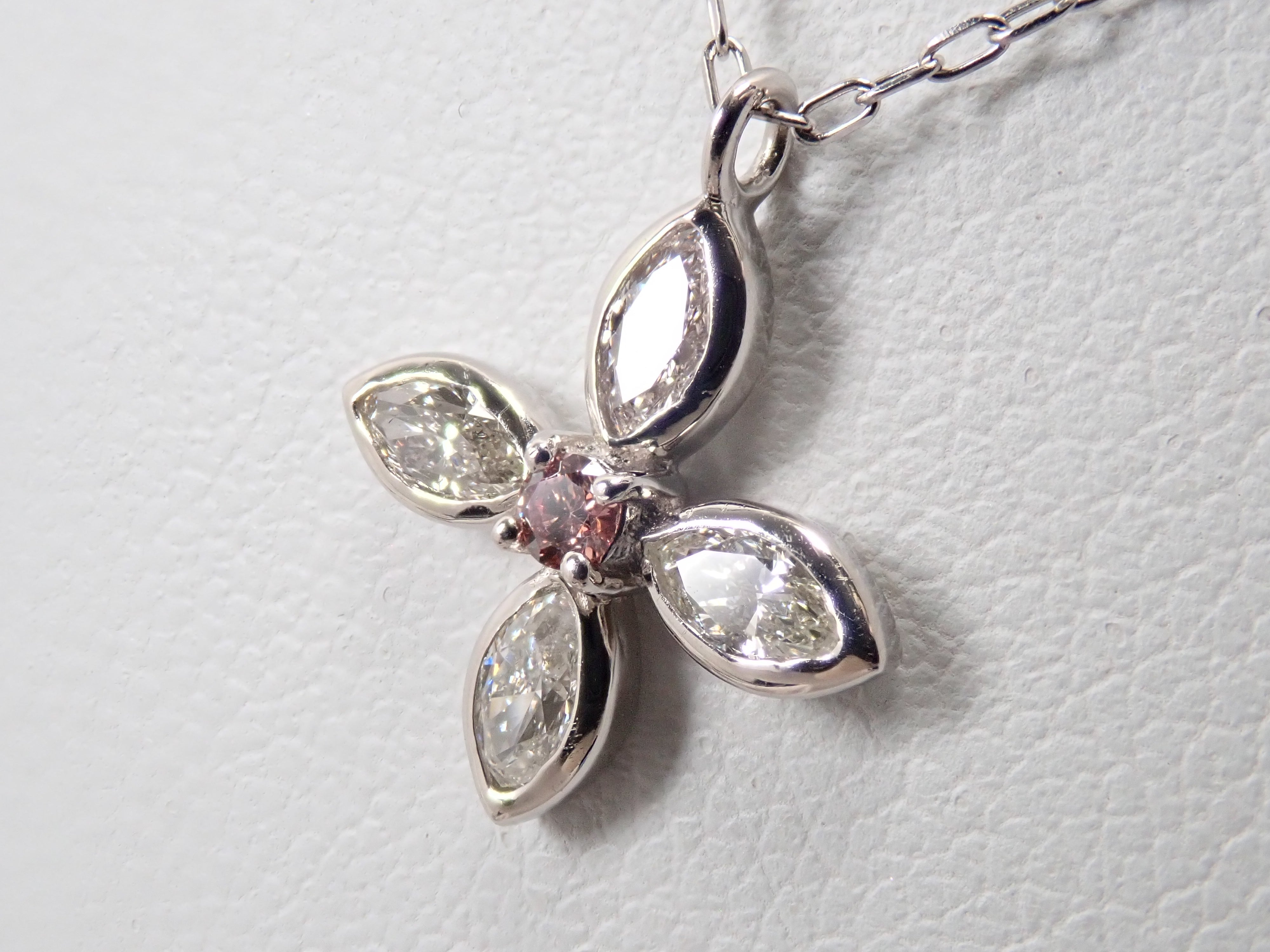 Pt900/Pt850 Pink Diamond 0.03ct & Diamond 0.30ct Pendant (Necklace