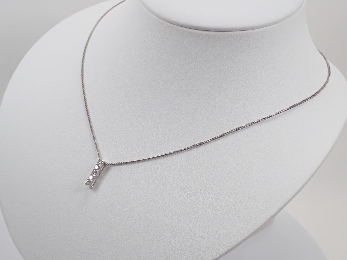 【9/28 22時販売】【カラフリ】K18WG ダイヤモンド 0.5ct ペンダントトップ（ネックレストップ）鑑別書
