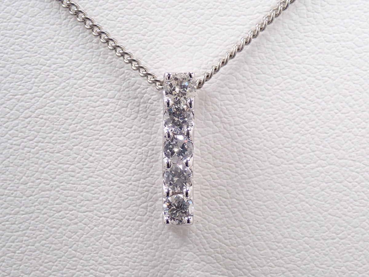 【9/28 22時販売】【カラフリ】K18WG ダイヤモンド 0.5ct ペンダントトップ（ネックレストップ）鑑別書