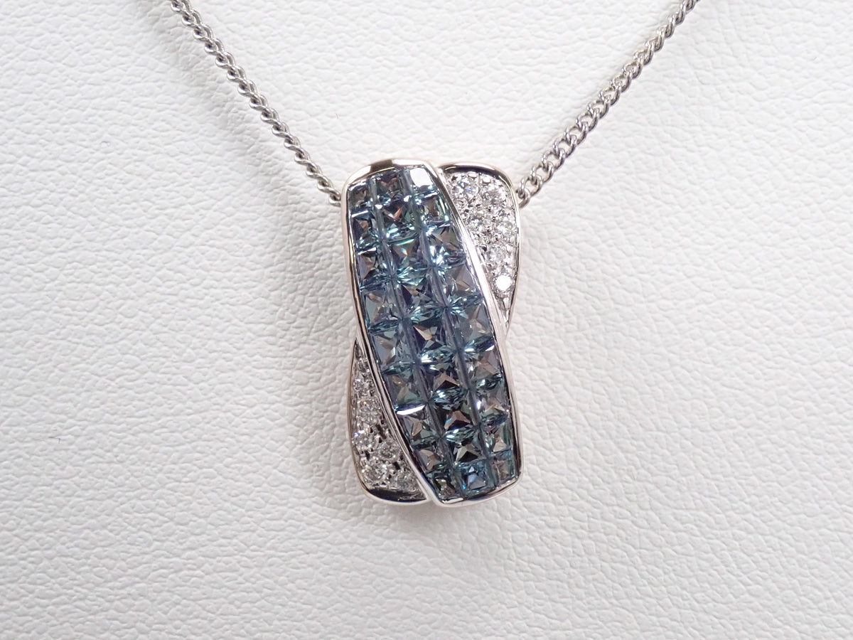 【9/28 22時販売】【カラフリ】K18WG クレサンベール 合成アレキサンドライト3ct プリンセスカット・ダイヤモンド0.12ct ペンダントトップ 鑑別書