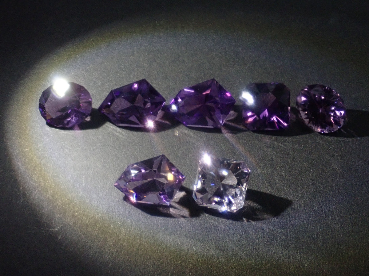 [On sale 9/ 22:00] 《Limited to 12 stones》 Big Gem Gacha - Win items including Shimizu Kikiseki’s Camellia cut and Sakura shape 《Multi-purchase discounts available》