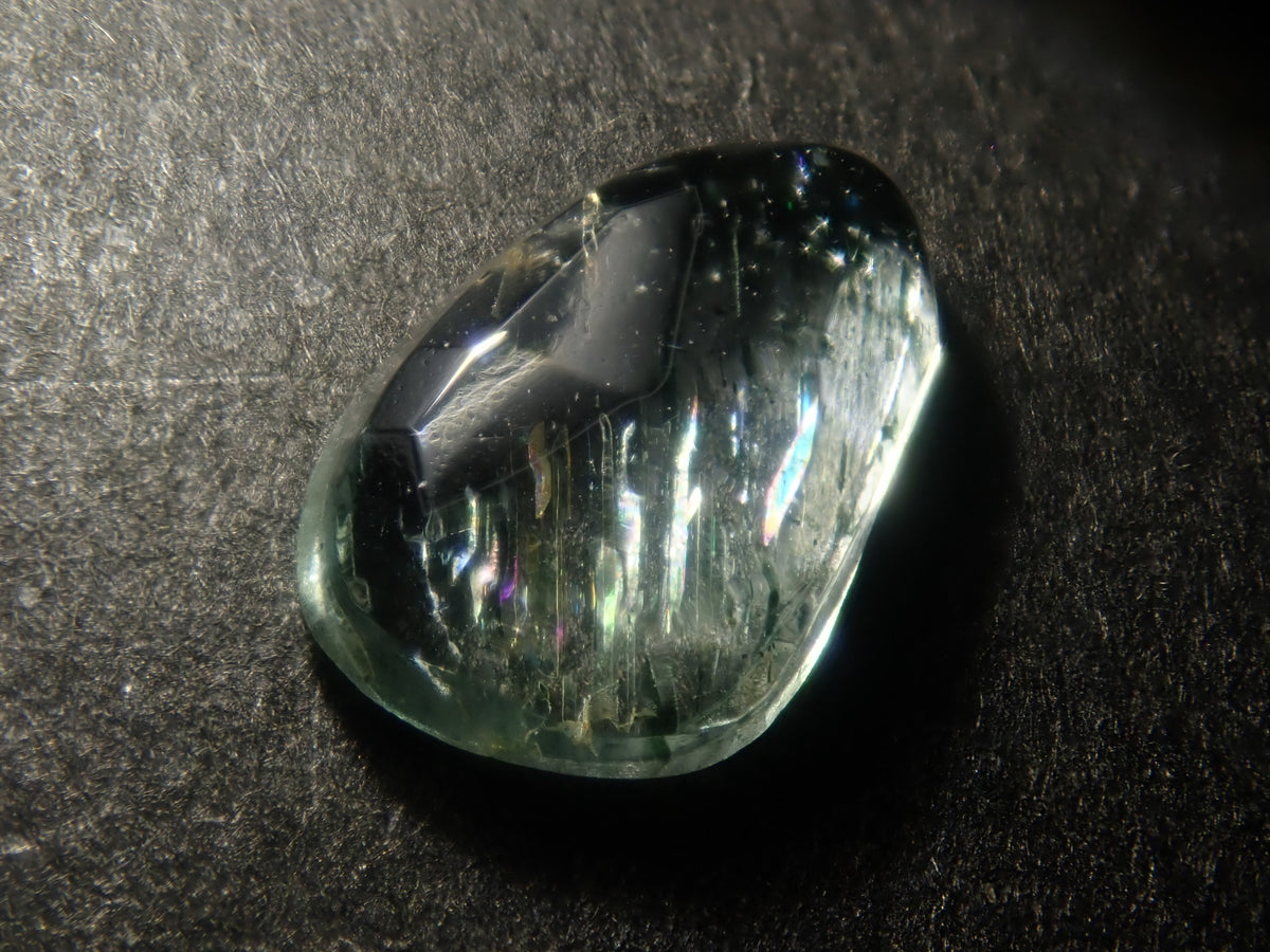 【9/20 22時販売】《限定3石》ブラジル産モスグリーンベリルガチャ（平均0.8ct,ローズカット）《複数購入割引有》