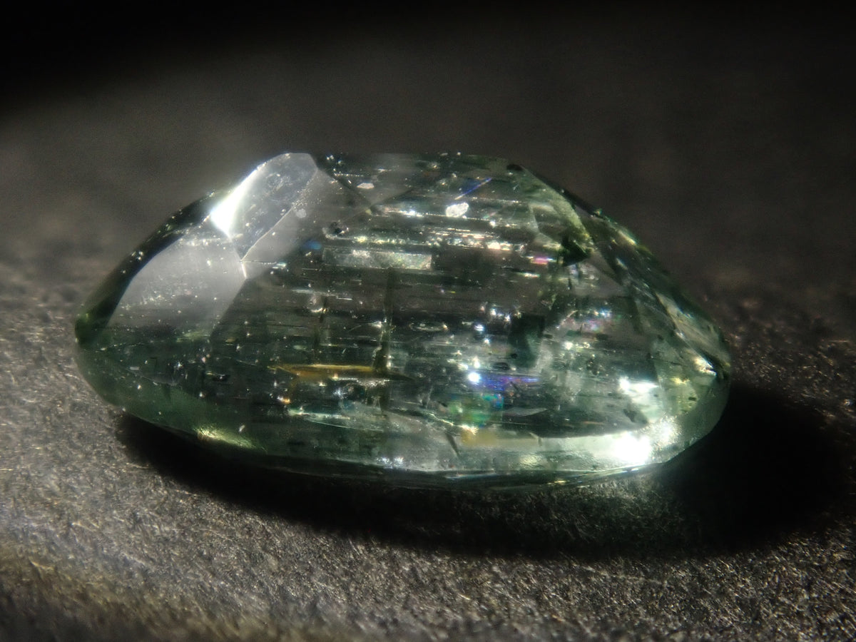 [Available 9/22 at 22:00] 《7 Stones Only》 Moss Green Beryl Gacha (Oval Cut) Avg. 1.16ct 《Multi-buy Discount Available》