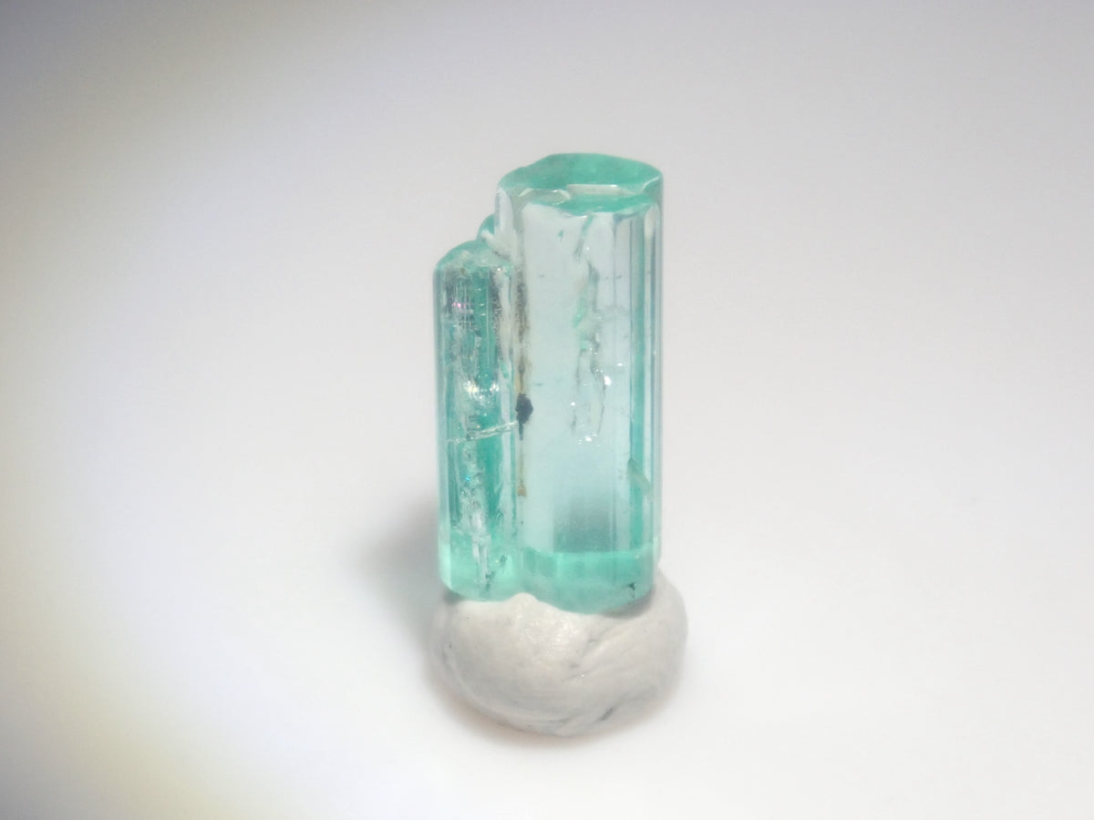 【9/23 22時販売】《限定6石》コロンビア産エメラルド原石（平均0.75ct）《複数購入割引有》